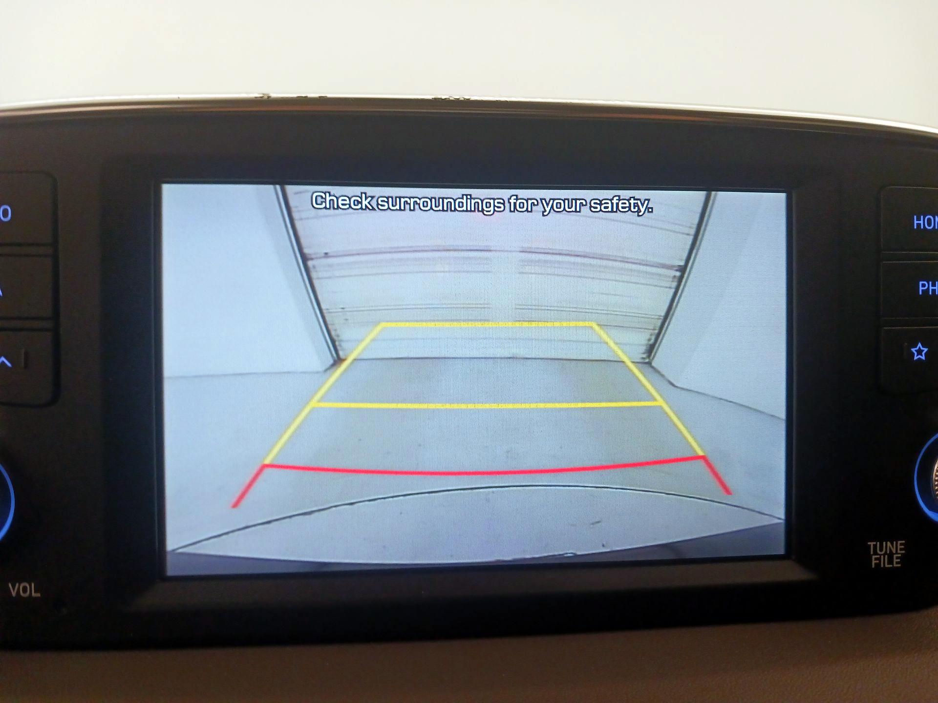 Thumbnail: 2020 Hyundai Santa Fe - 14