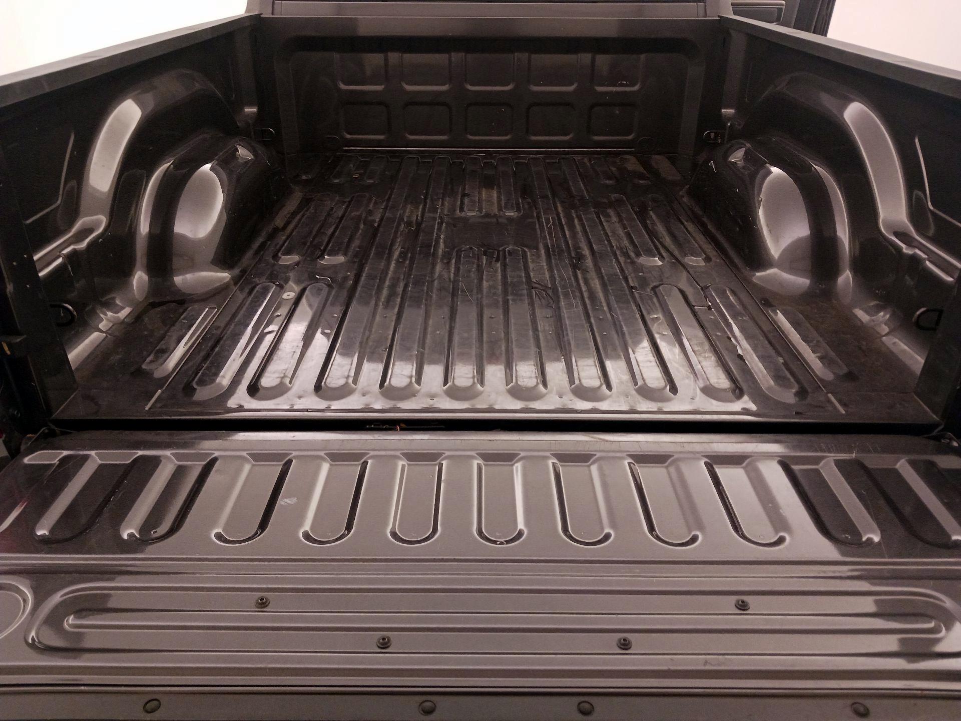 Thumbnail: 2020 RAM 1500 Classic - 20