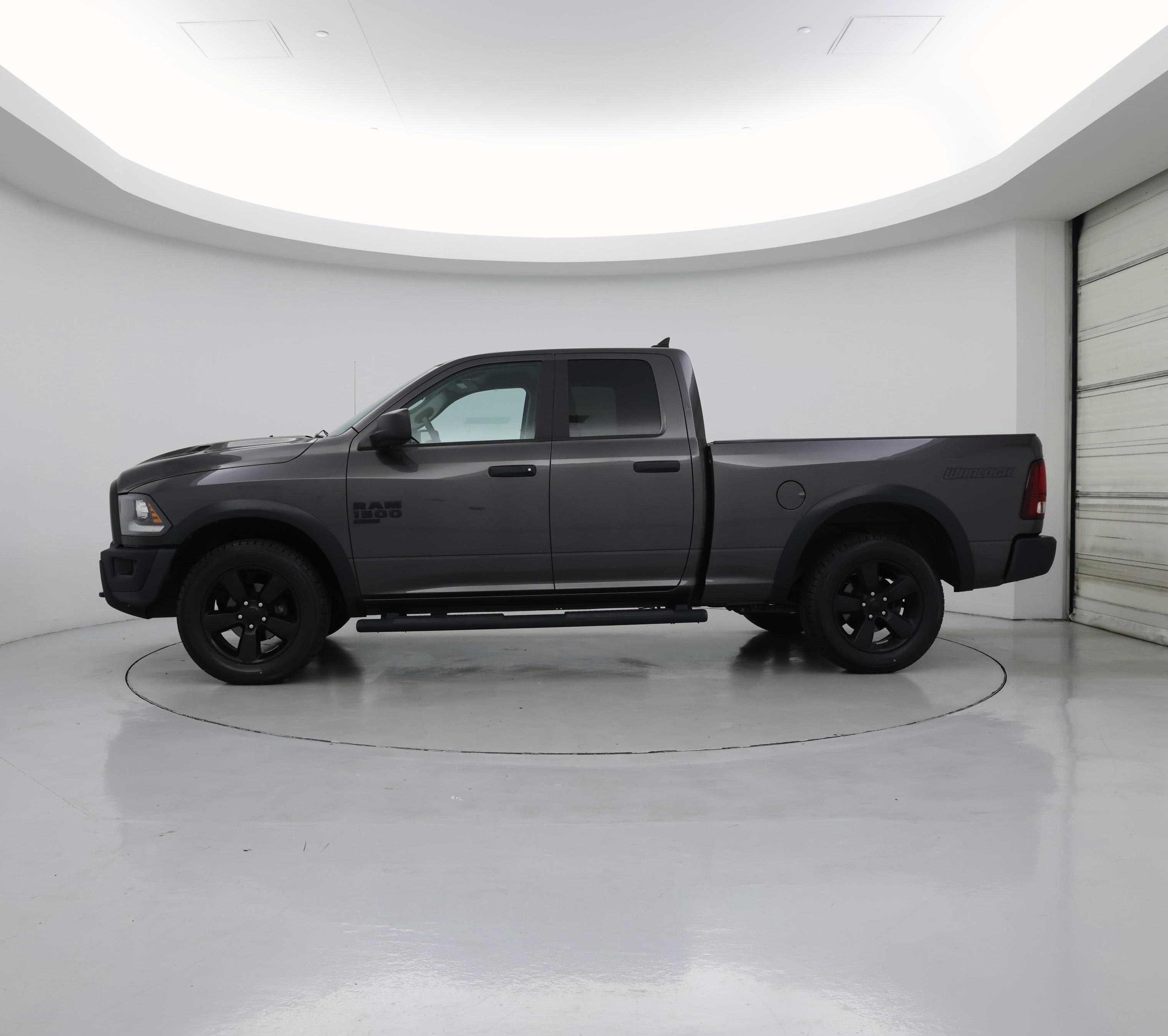 Thumbnail: 2020 RAM 1500 Classic - 3