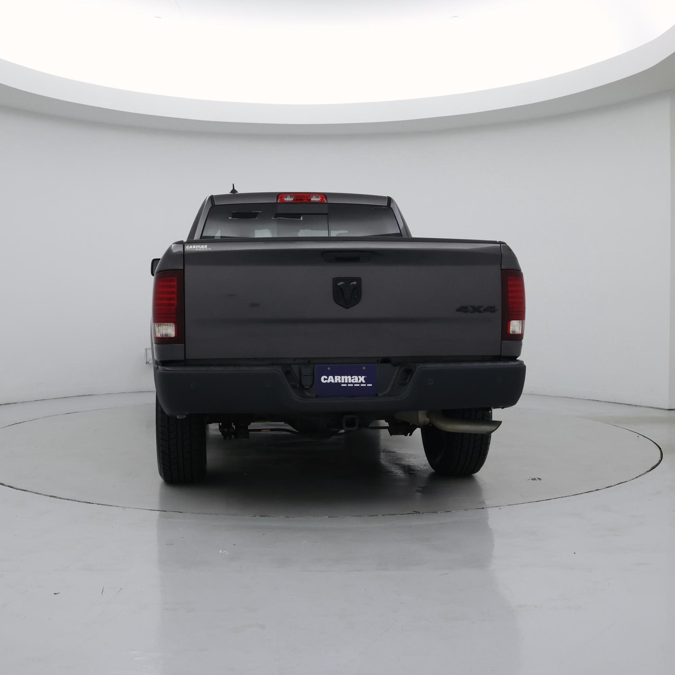 Thumbnail: 2020 RAM 1500 Classic - 6