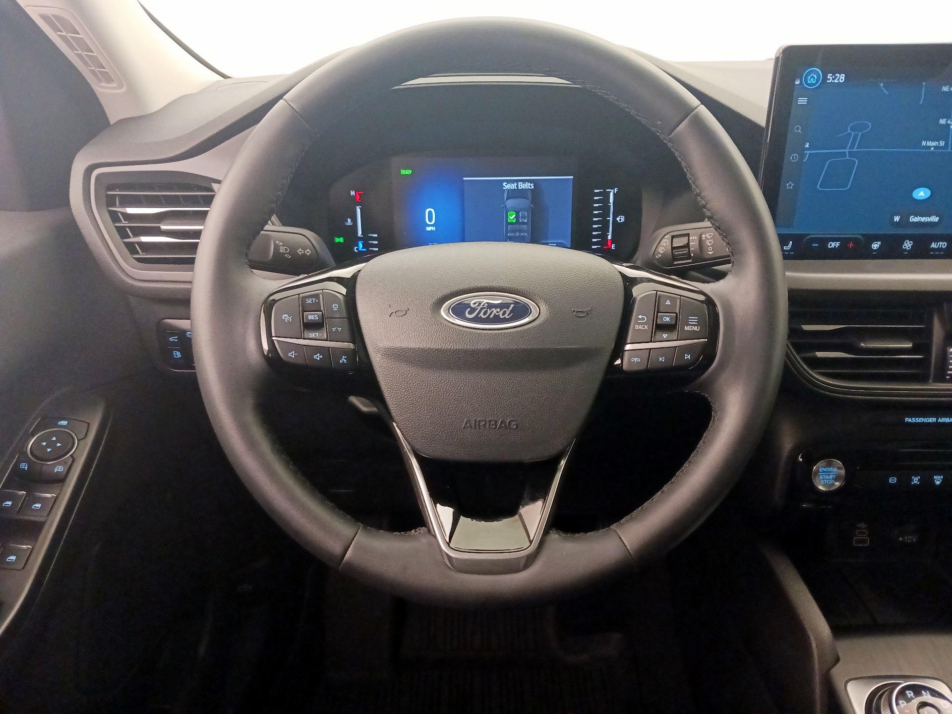 Thumbnail: 2024 Ford Escape - 10