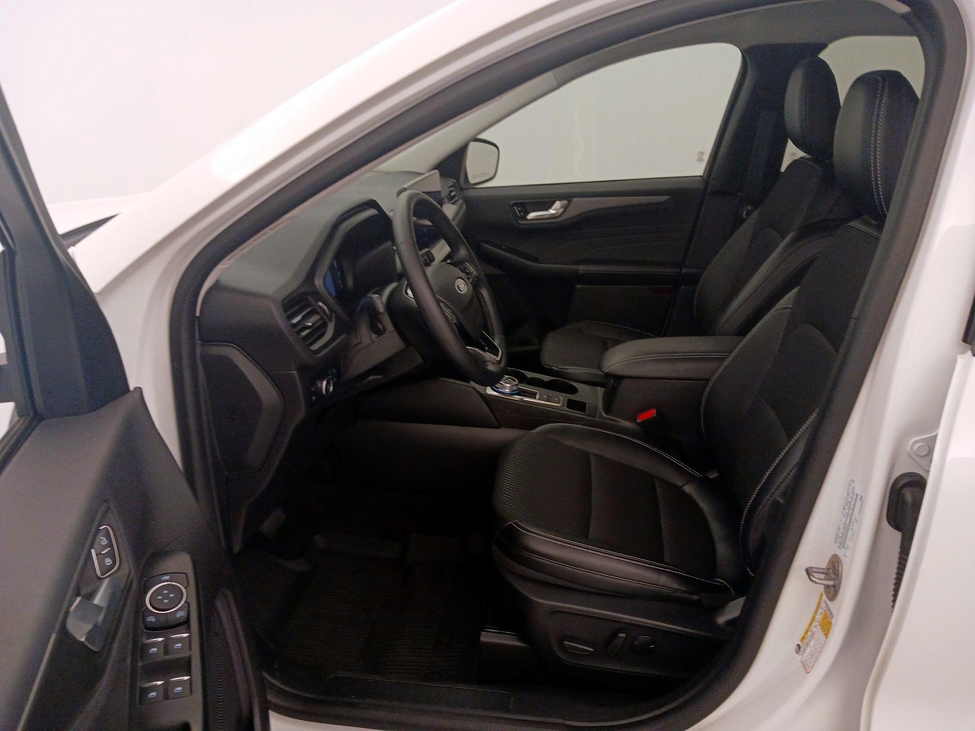 Thumbnail: 2024 Ford Escape - 11