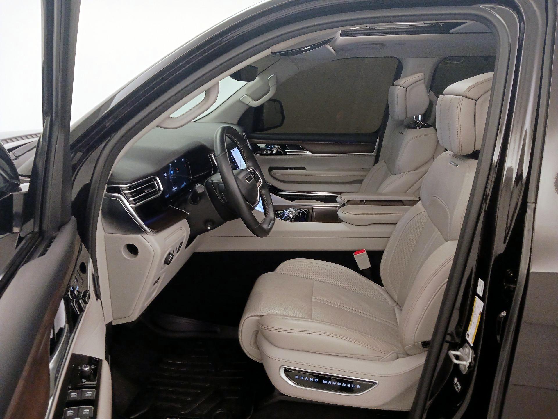 Thumbnail: 2023 Jeep Grand Wagoneer - 11