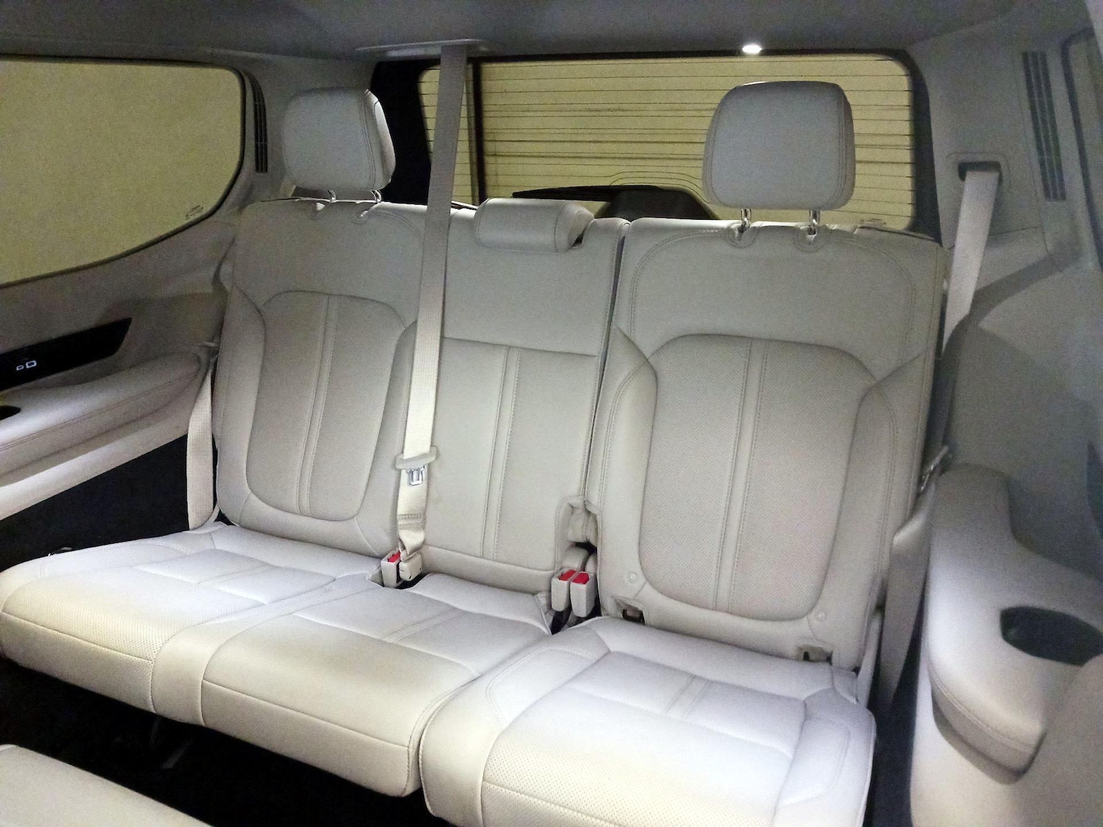 2023 Jeep Grand Wagoneer Series I - Photo 23