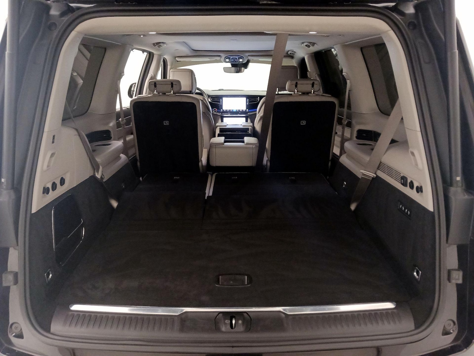 2023 Jeep Grand Wagoneer Series I - Photo 25