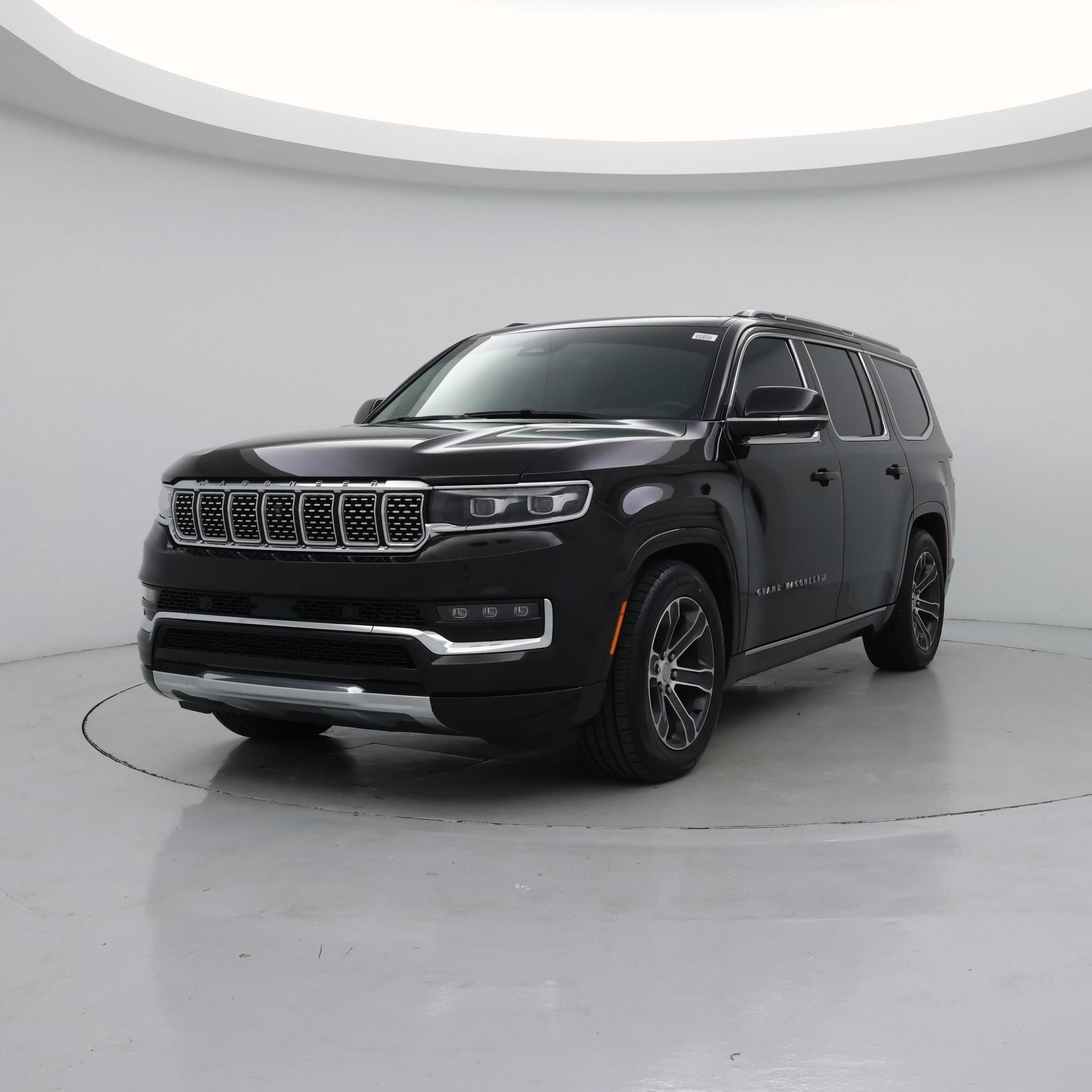 Thumbnail: 2023 Jeep Grand Wagoneer - 4