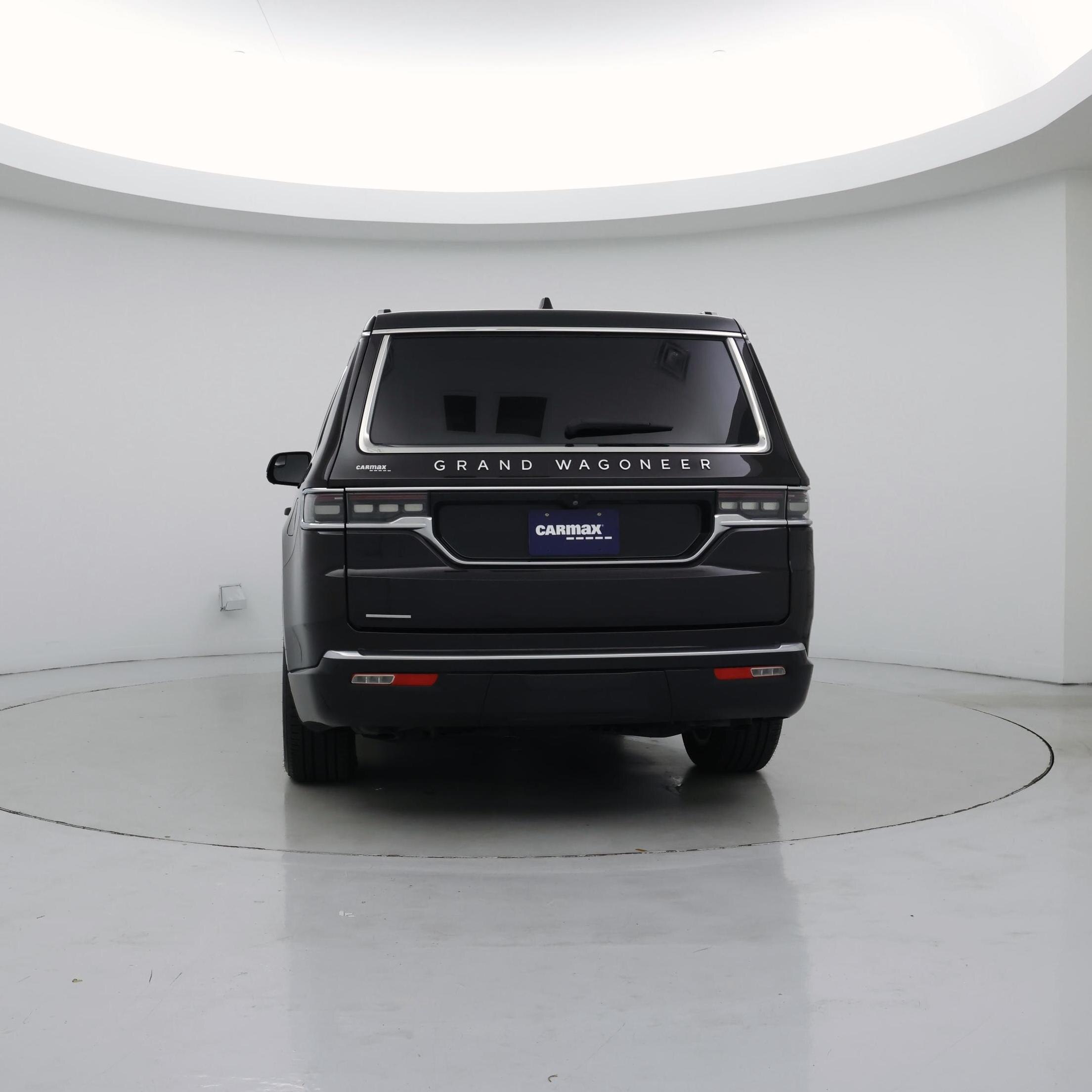 Thumbnail: 2023 Jeep Grand Wagoneer - 6