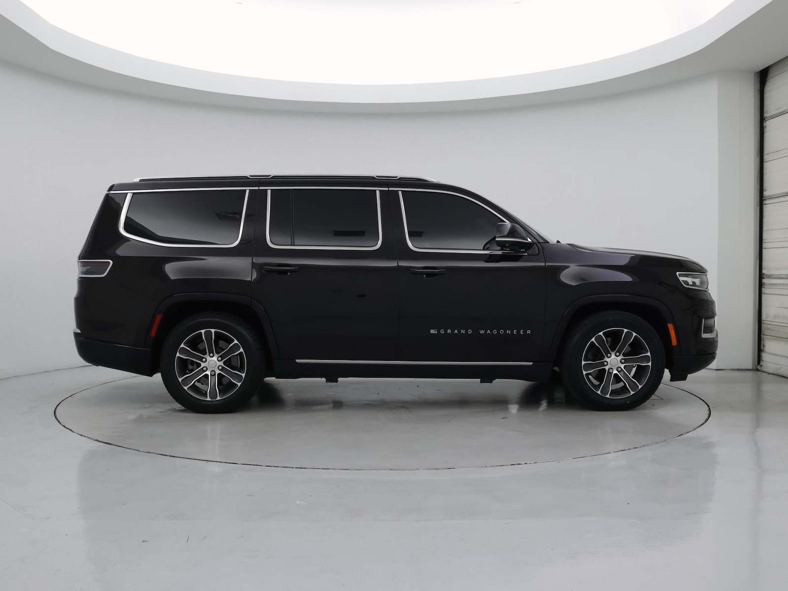 2023 Jeep Grand Wagoneer Series I - Photo 8