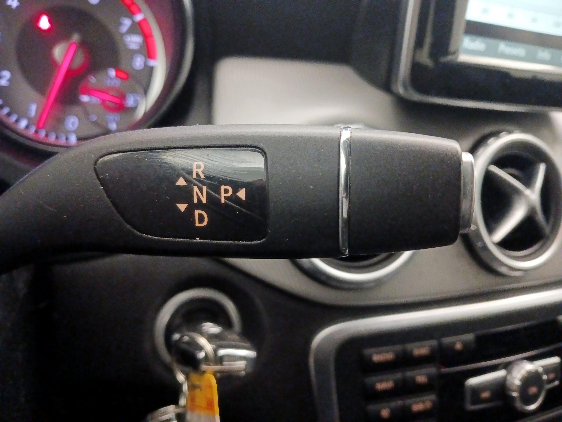 Thumbnail: 2015 Mercedes-Benz GLA - 17