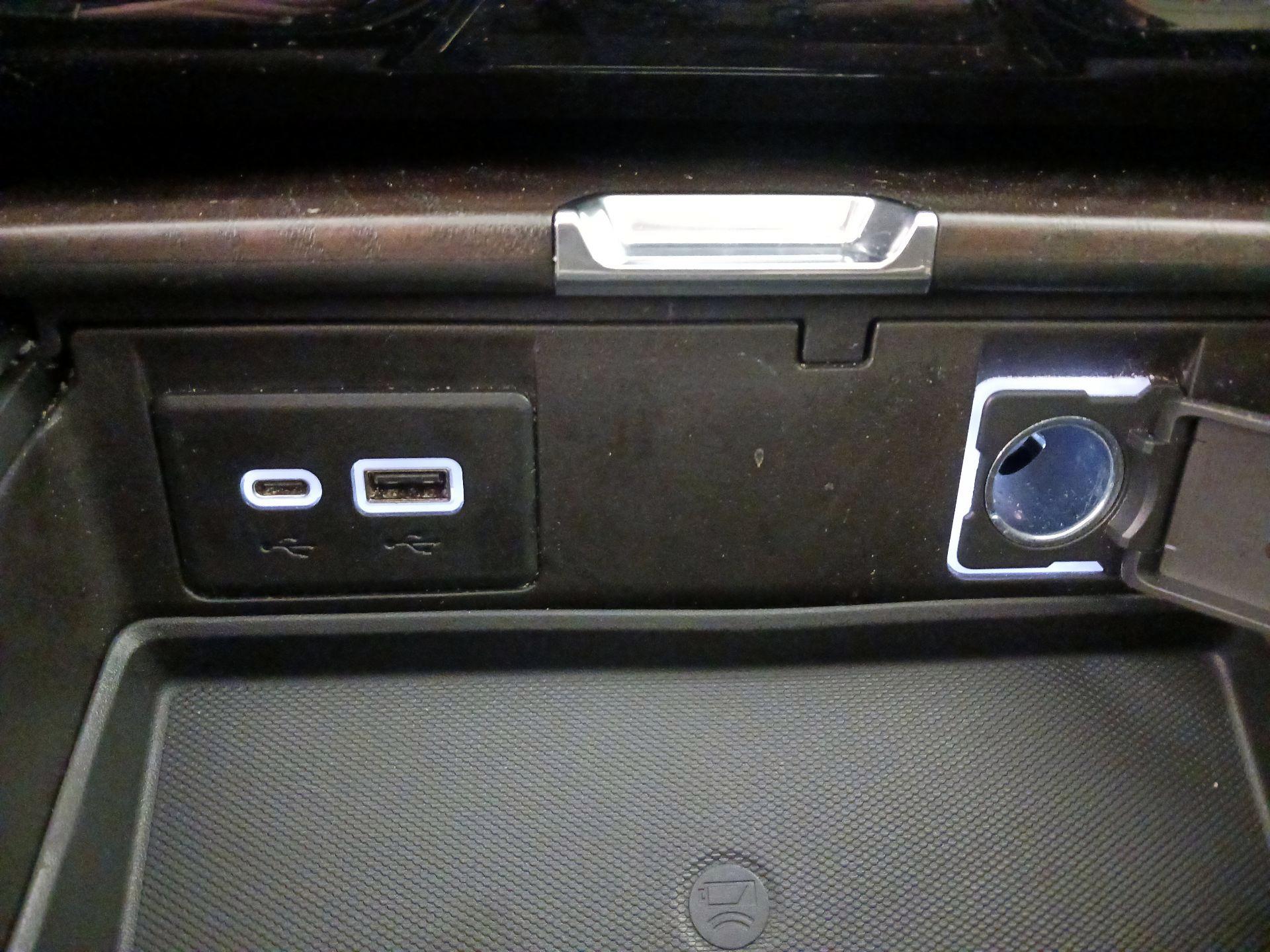 Thumbnail: 2021 GMC Yukon - 19