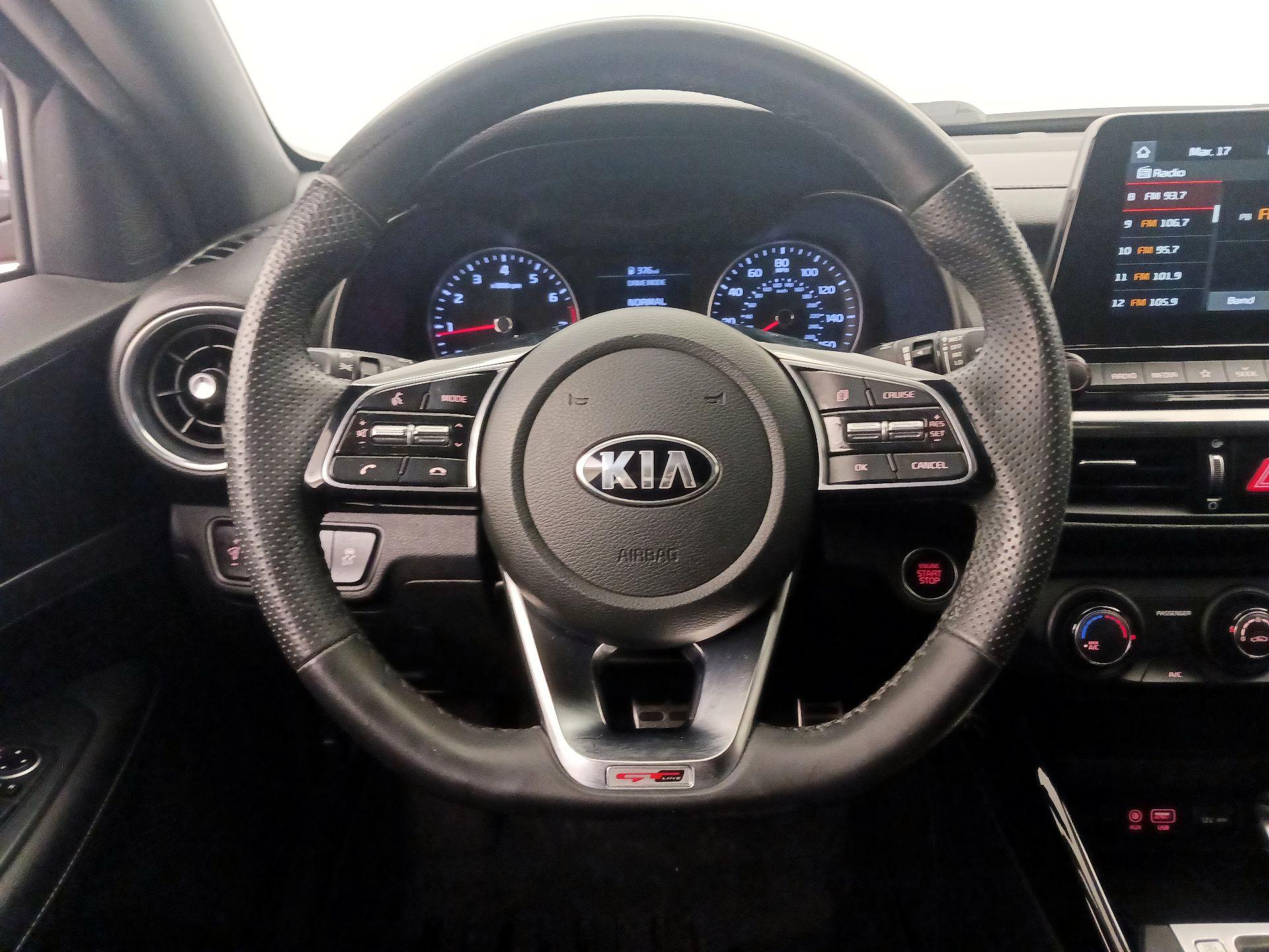 Thumbnail: 2020 Kia Forte - 10