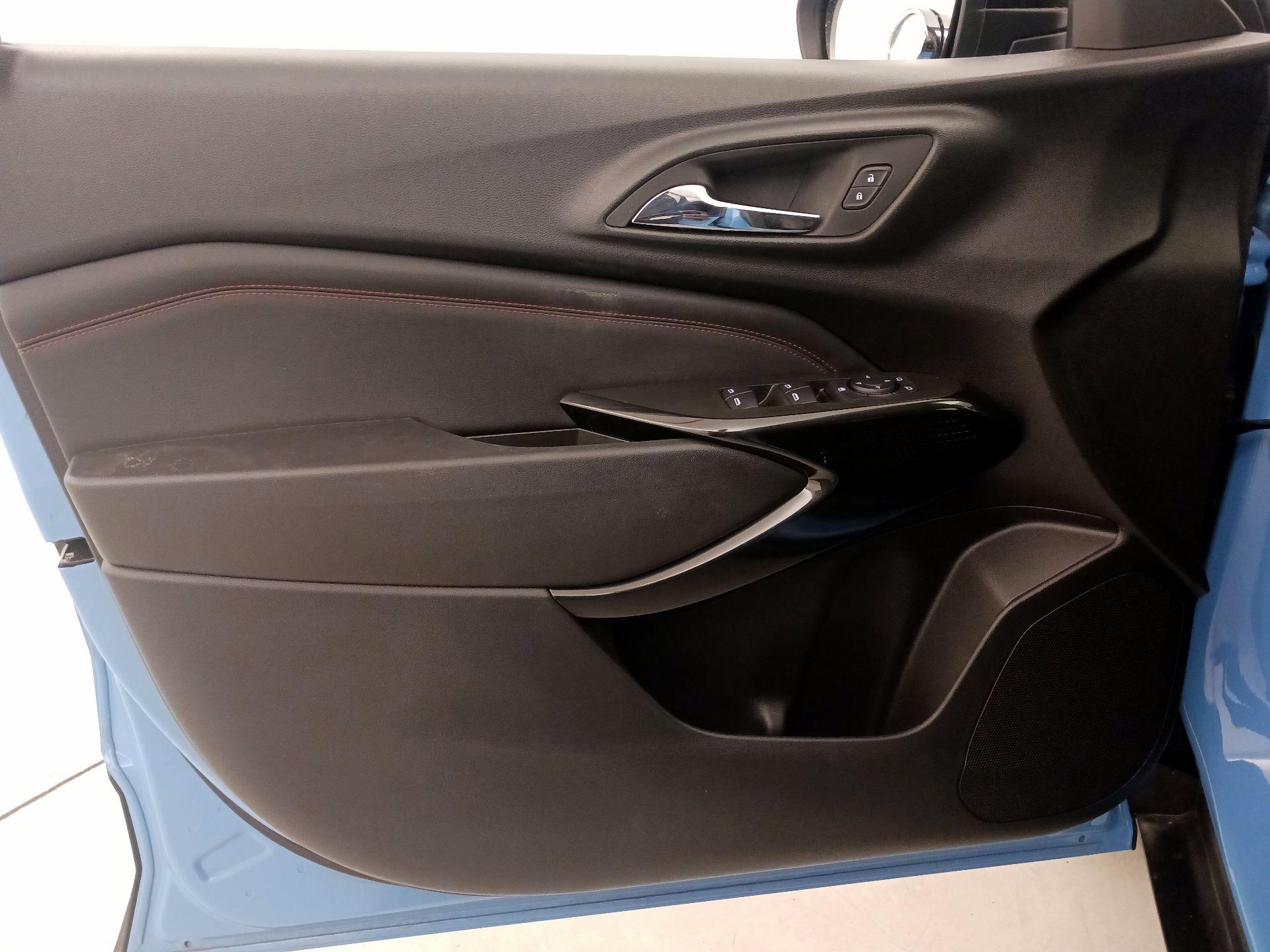 Thumbnail: 2024 Chevrolet Trax - 12