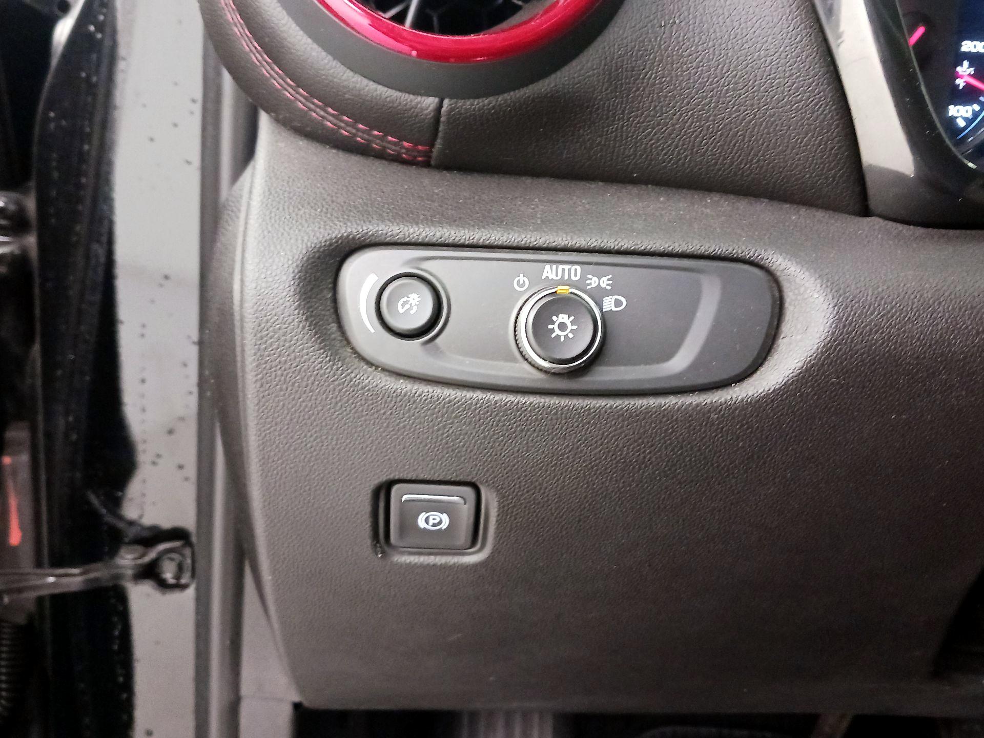 Thumbnail: 2021 Chevrolet Blazer - 13