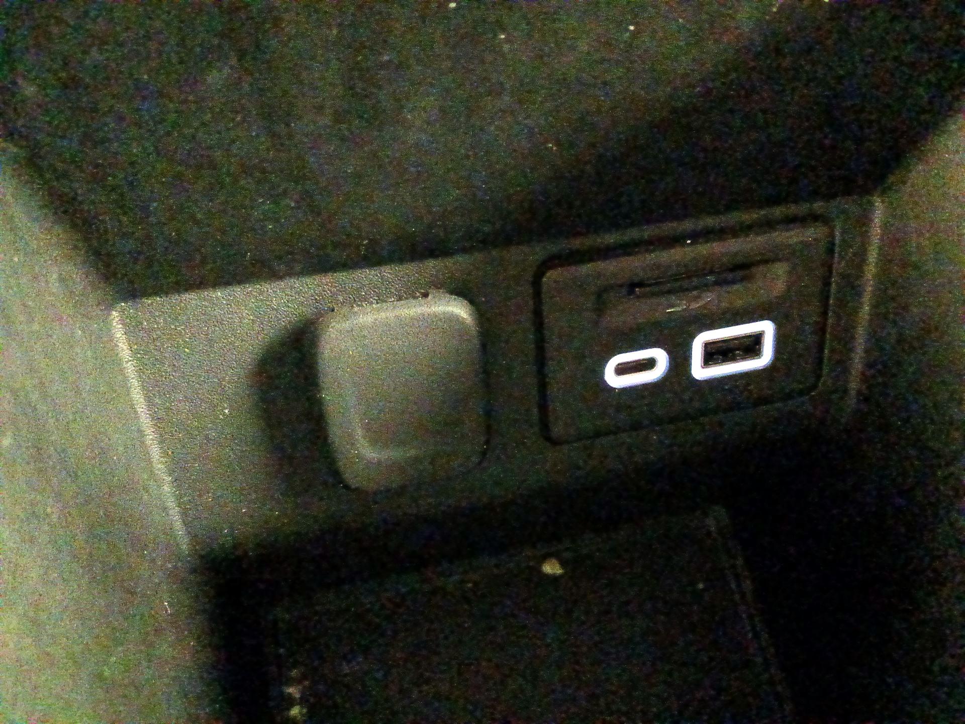 Thumbnail: 2021 Chevrolet Blazer - 19