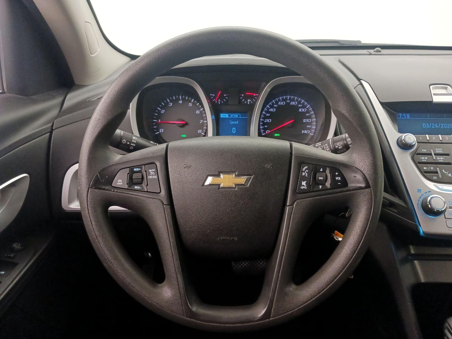 Thumbnail: 2015 Chevrolet Equinox - 10
