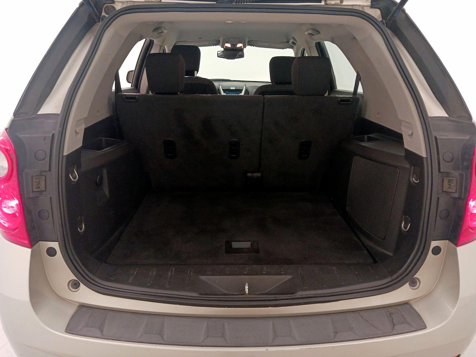 Thumbnail: 2015 Chevrolet Equinox - 17