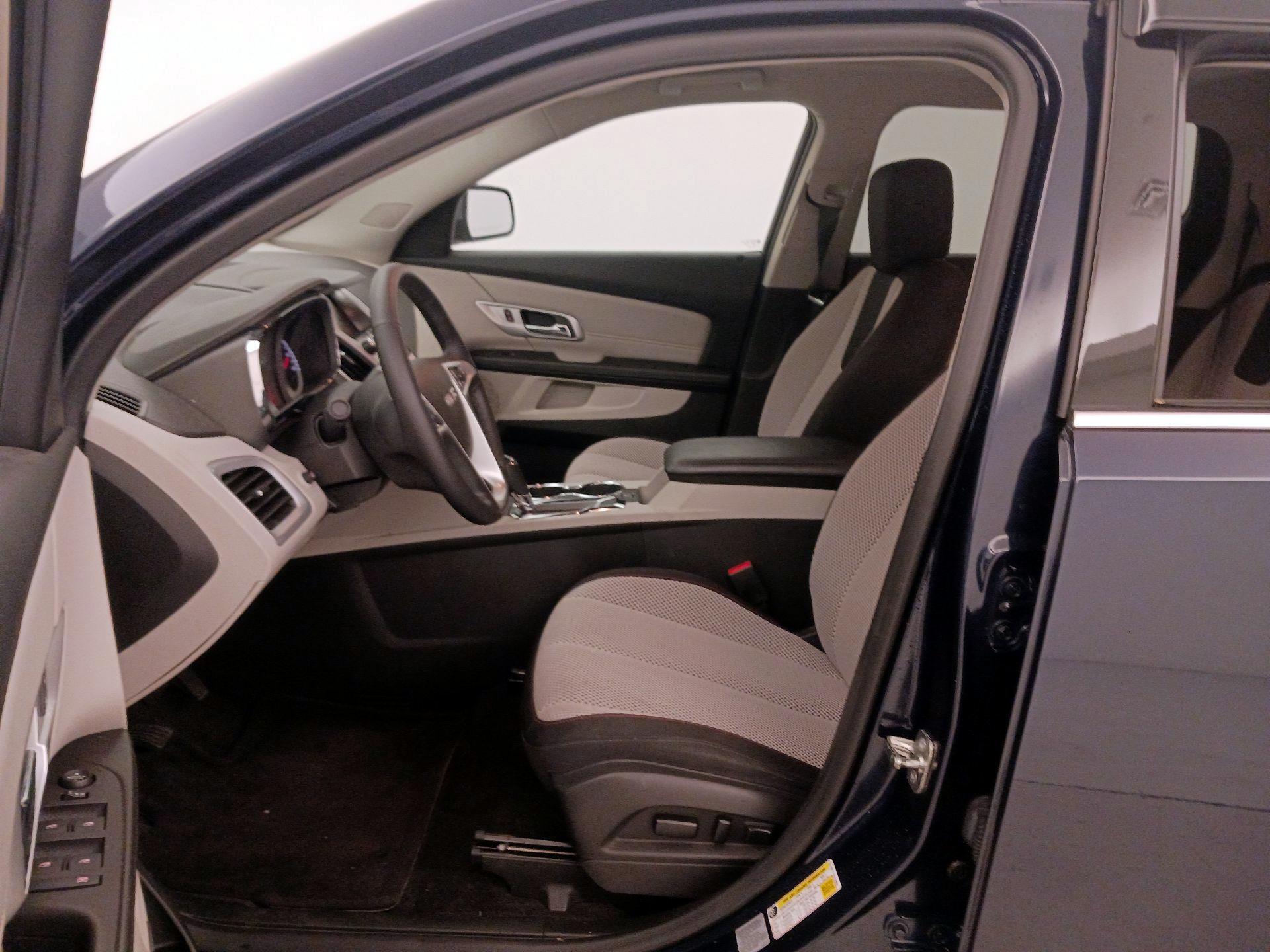 Thumbnail: 2016 GMC Terrain - 11