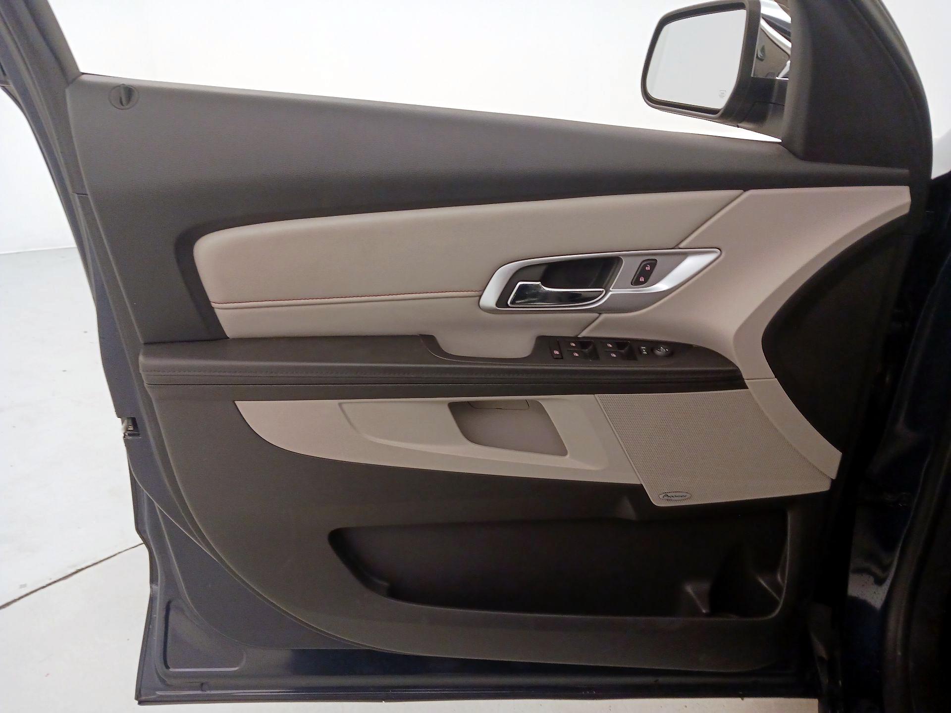 Thumbnail: 2016 GMC Terrain - 12