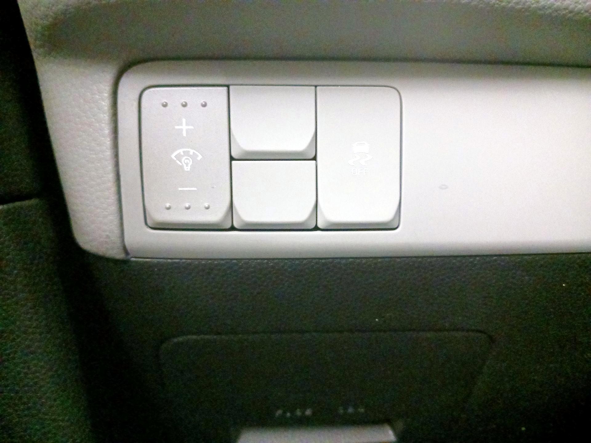 Thumbnail: 2018 Kia Soul - 13