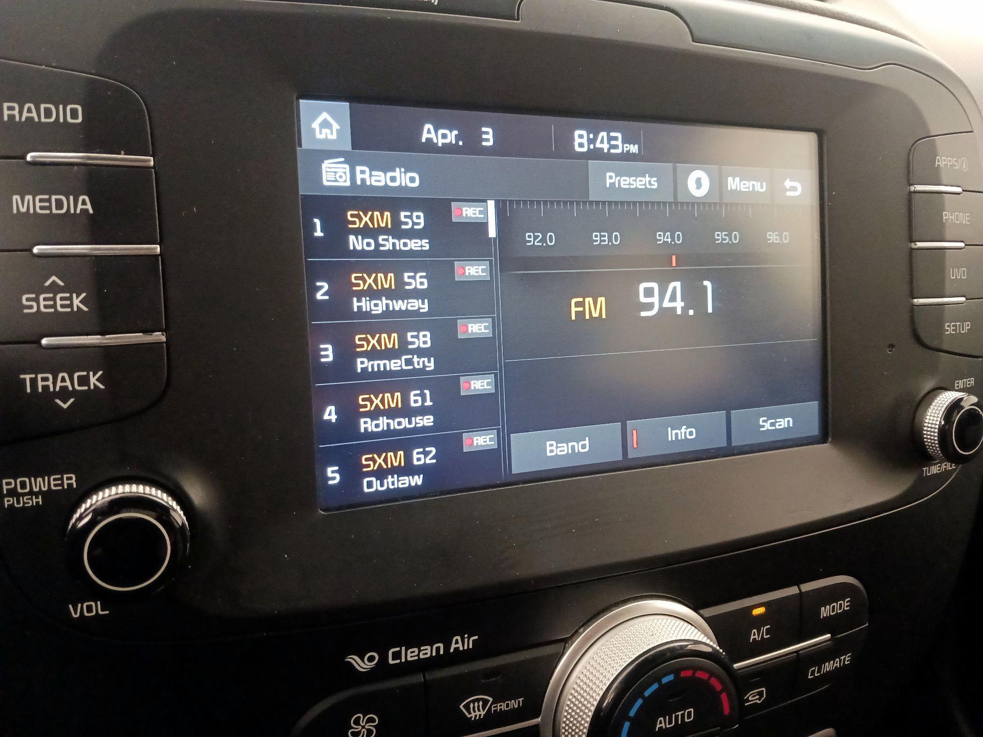 Thumbnail: 2018 Kia Soul - 15