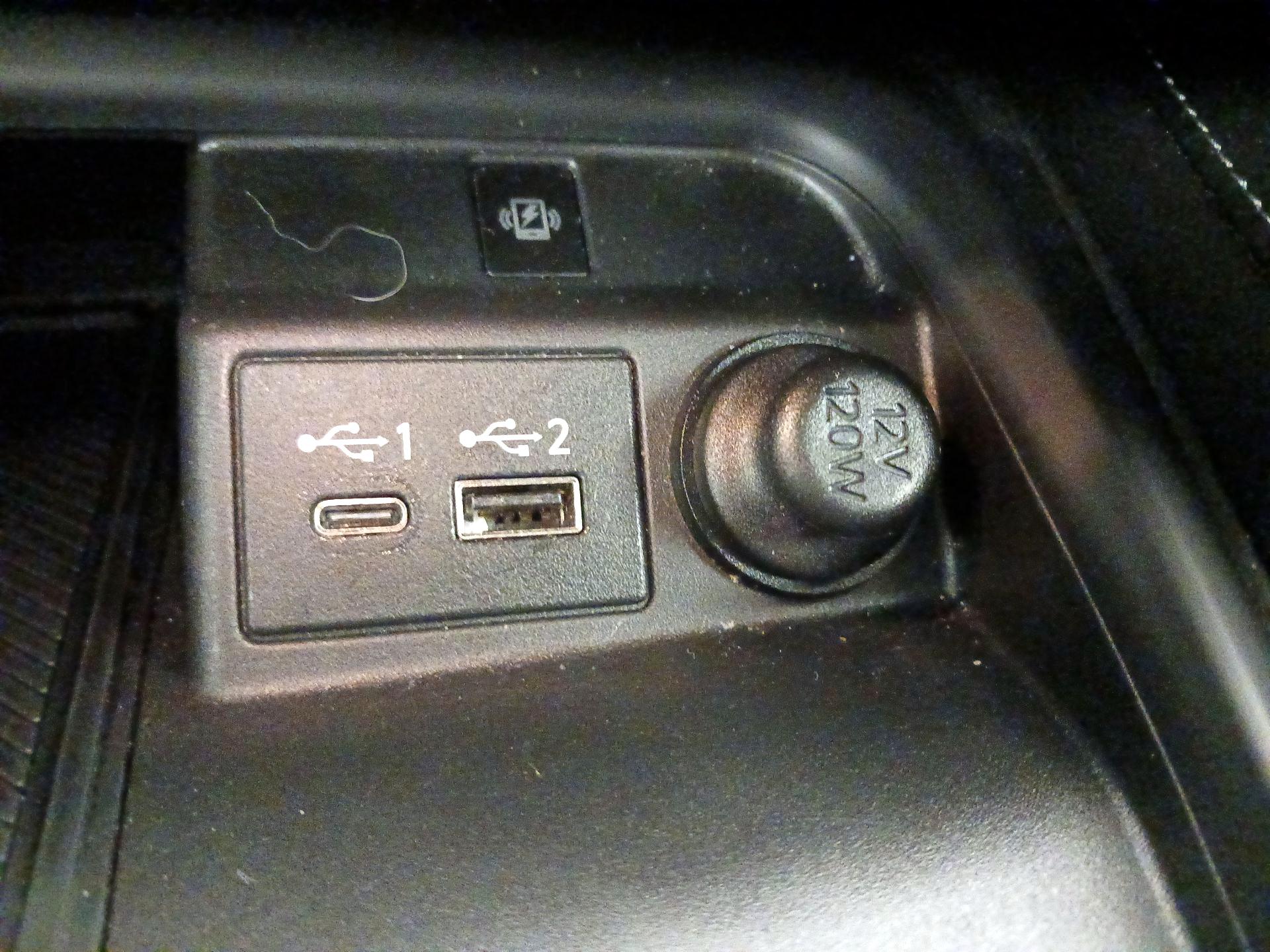 Thumbnail: 2024 INFINITI QX50 - 18