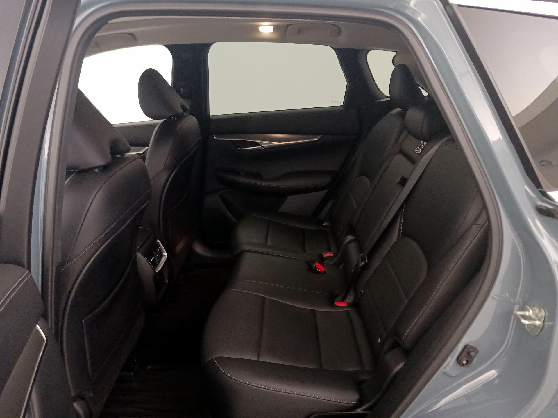 Thumbnail: 2024 INFINITI QX50 - 20