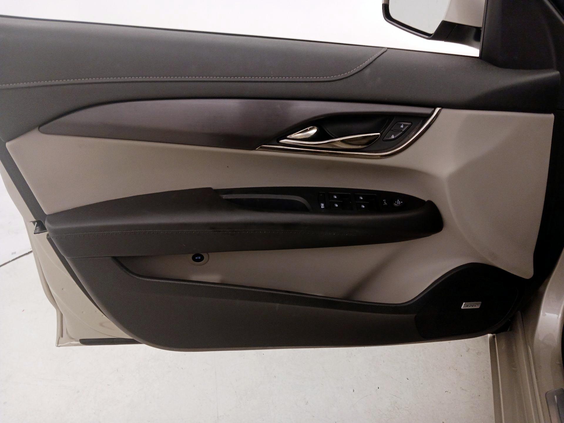 Thumbnail: 2016 Cadillac ATS - 12