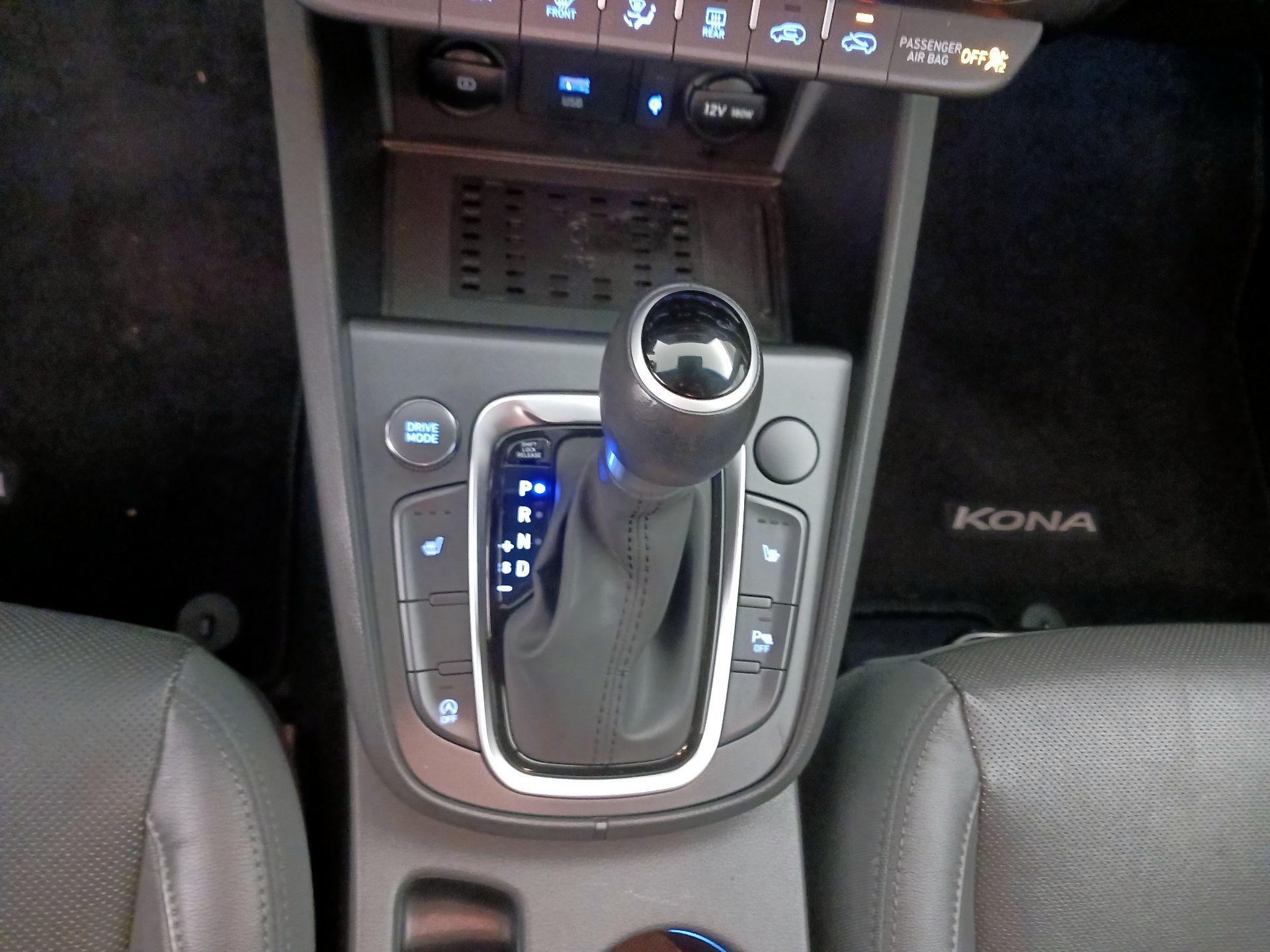 Thumbnail: 2022 Hyundai Kona - 18