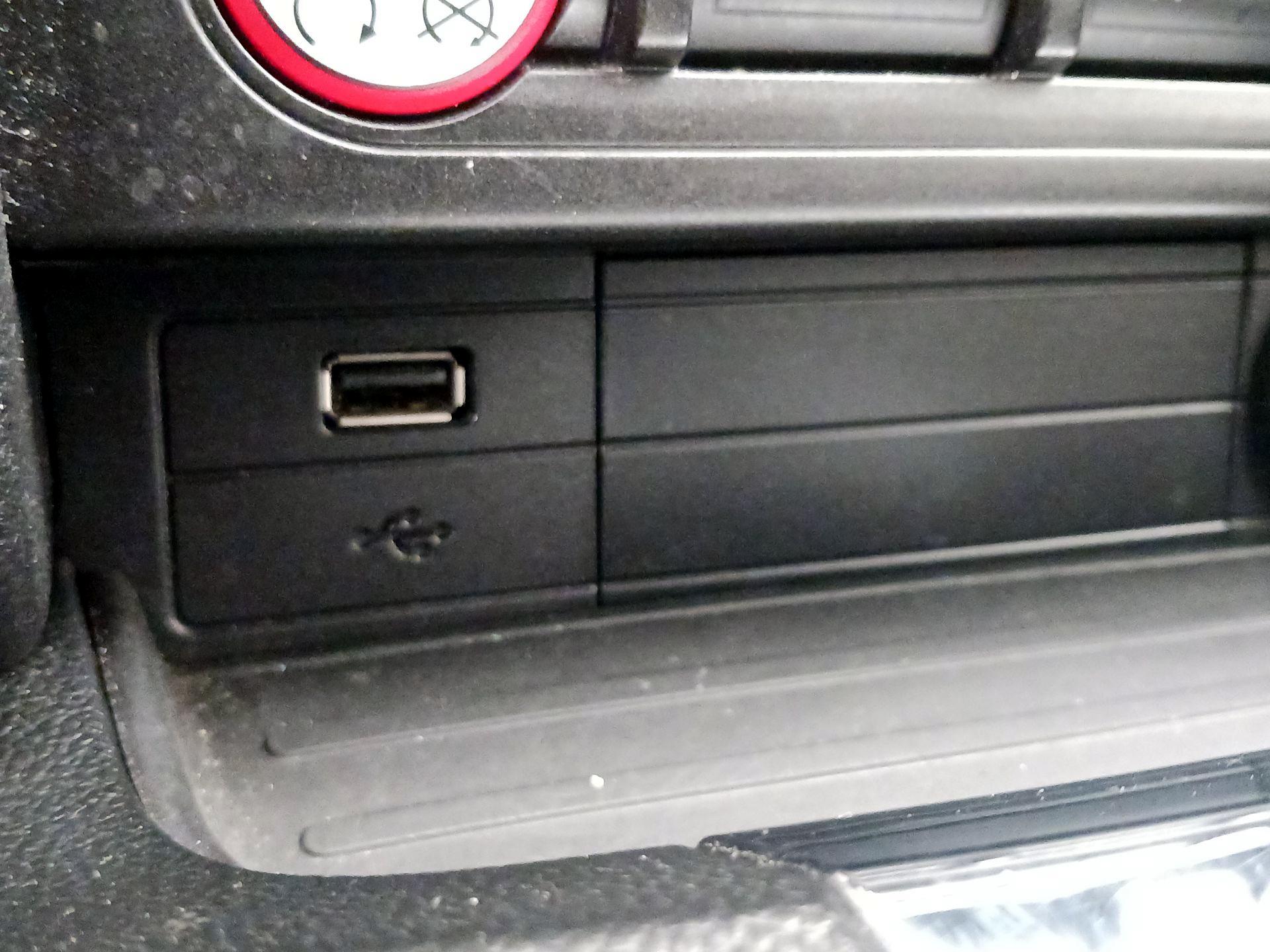 Thumbnail: 2016 Ford Mustang - 18