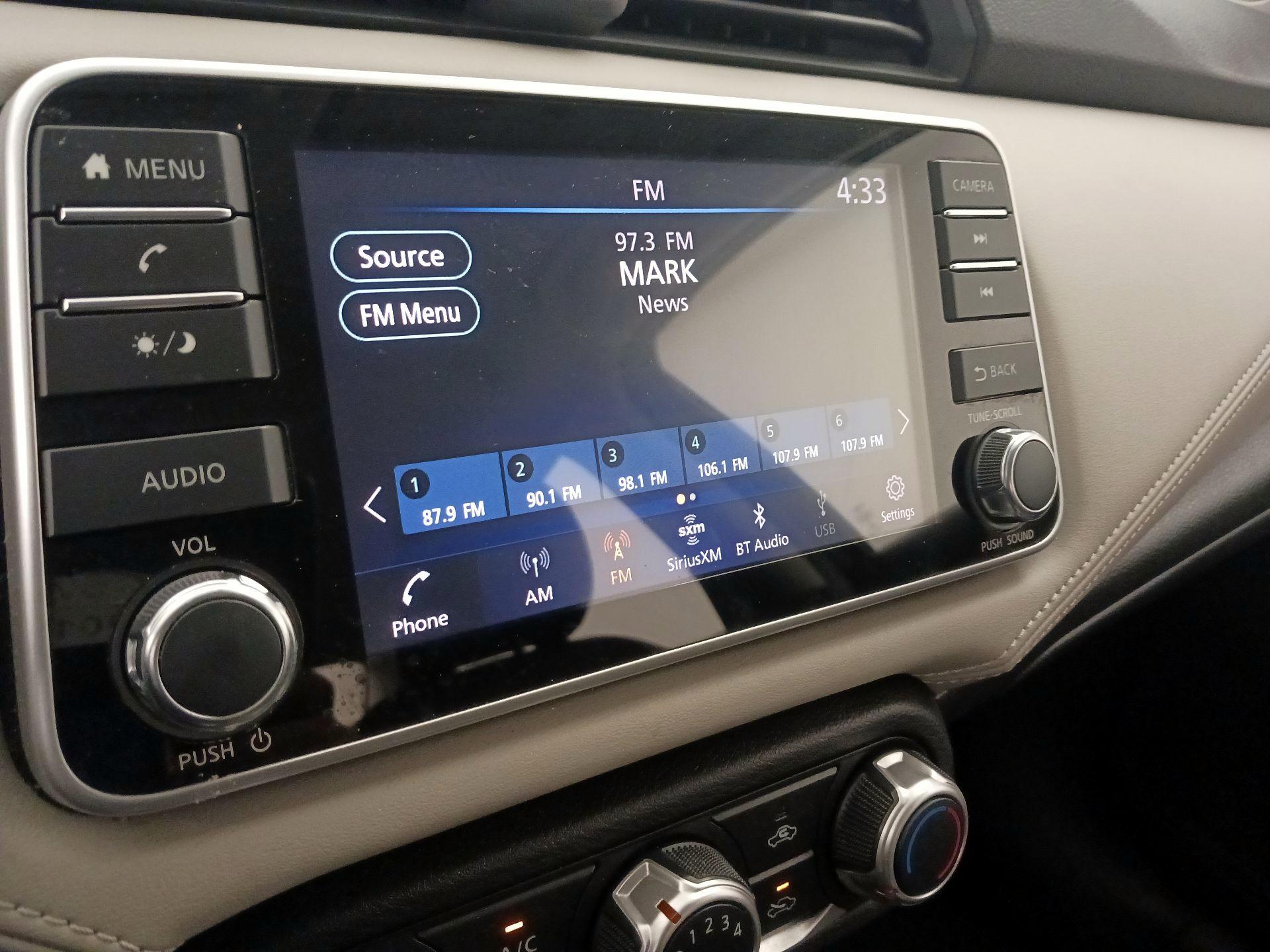 Thumbnail: 2020 Nissan Versa - 14