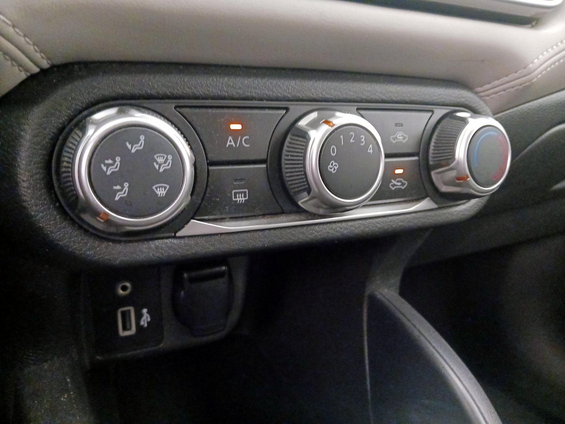 Thumbnail: 2020 Nissan Versa - 15