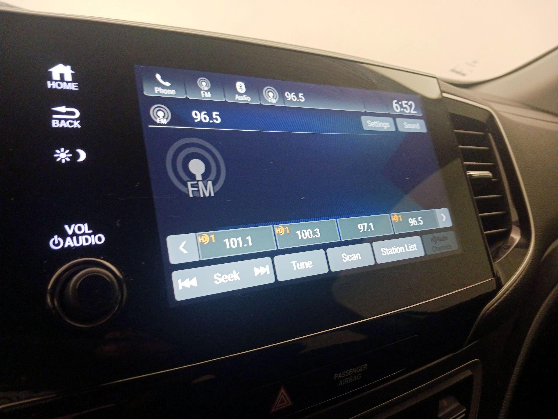 Thumbnail: 2021 Honda Pilot - 15