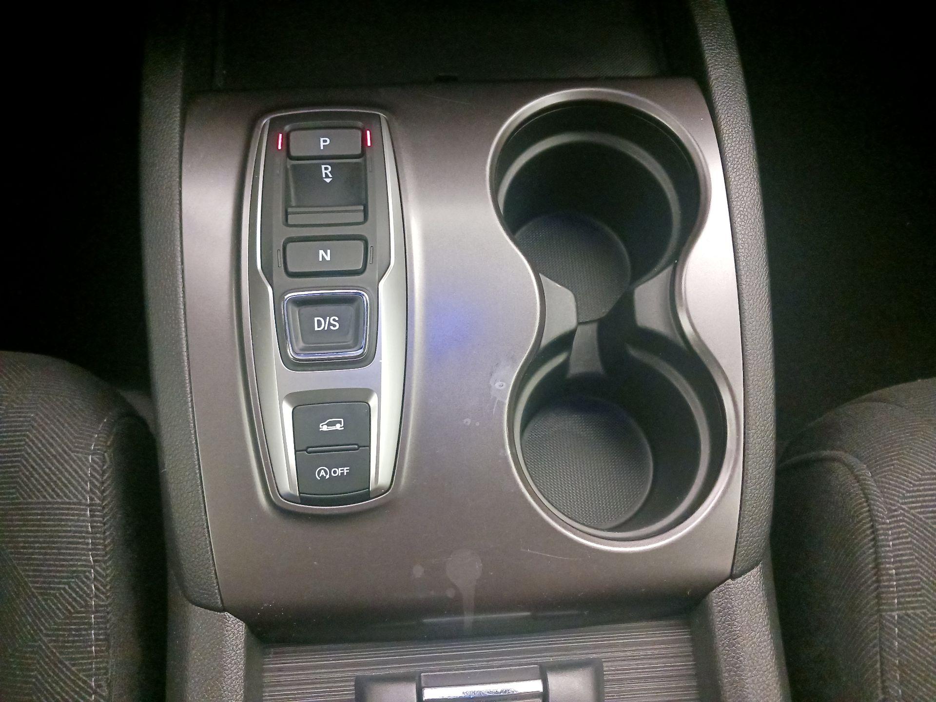 Thumbnail: 2021 Honda Pilot - 17