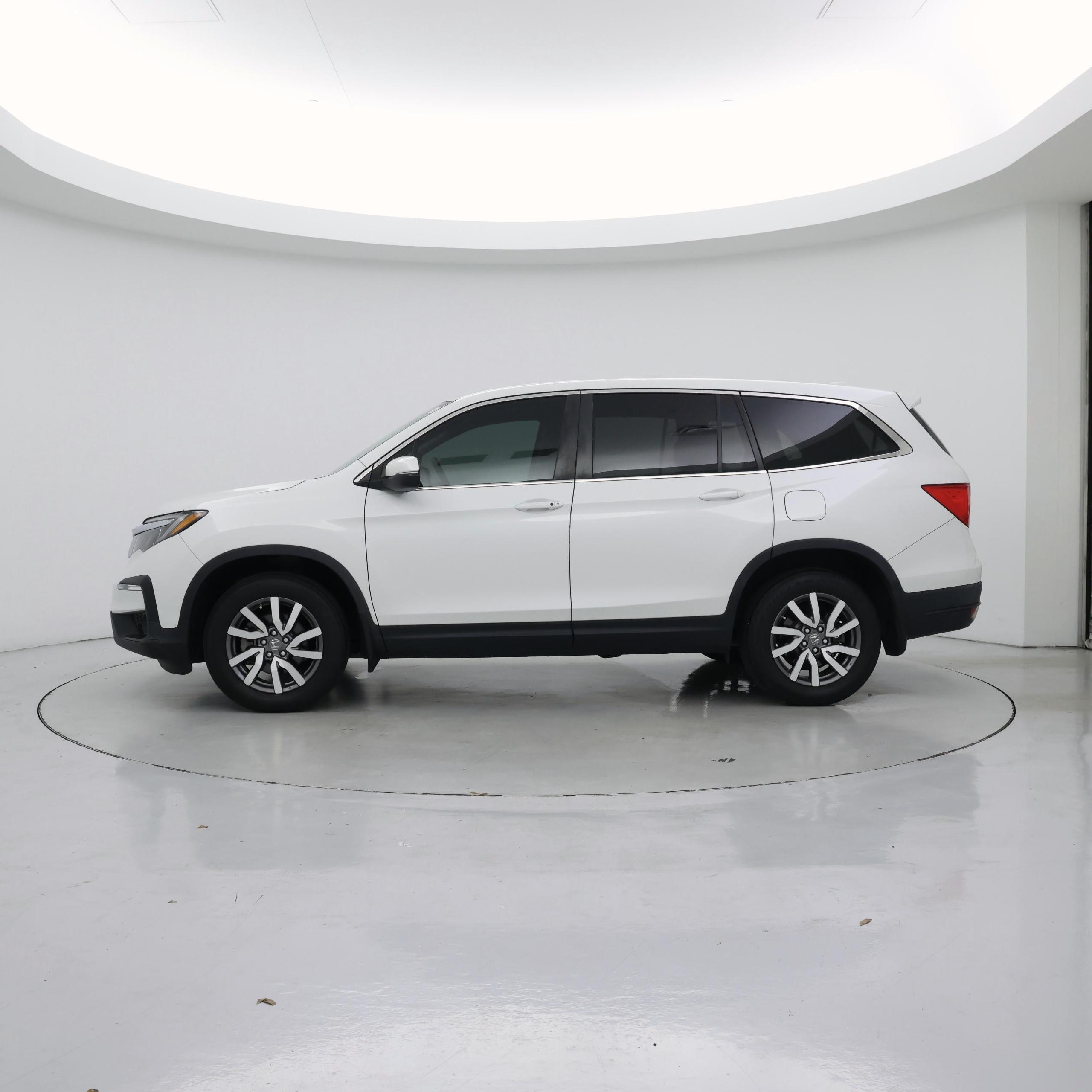 Thumbnail: 2021 Honda Pilot - 3