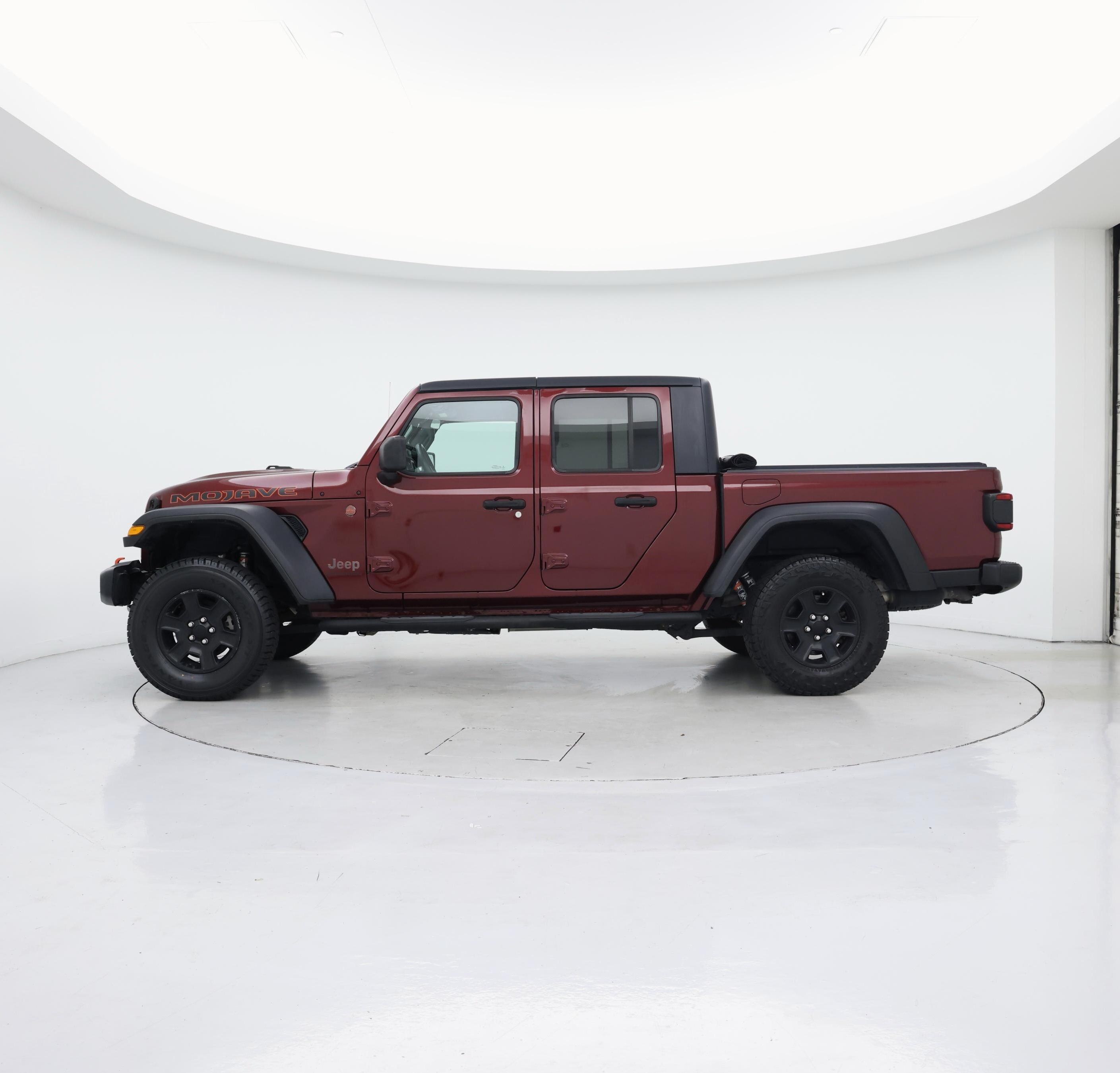 Thumbnail: 2021 Jeep Gladiator - 3
