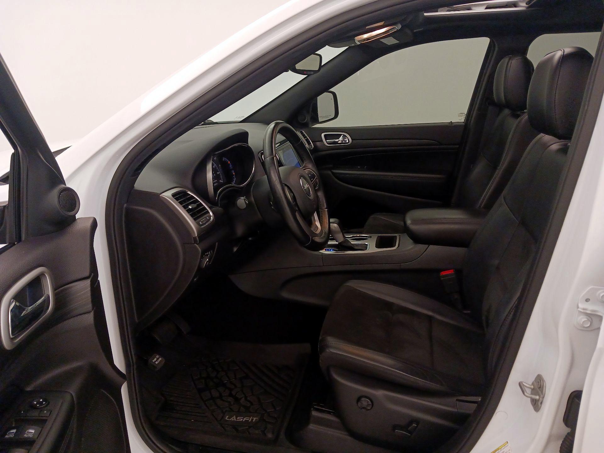 Thumbnail: 2019 Jeep Grand Cherokee - 11