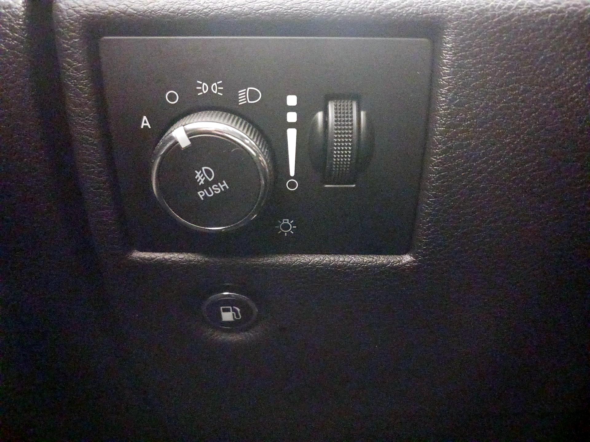 Thumbnail: 2019 Jeep Grand Cherokee - 13