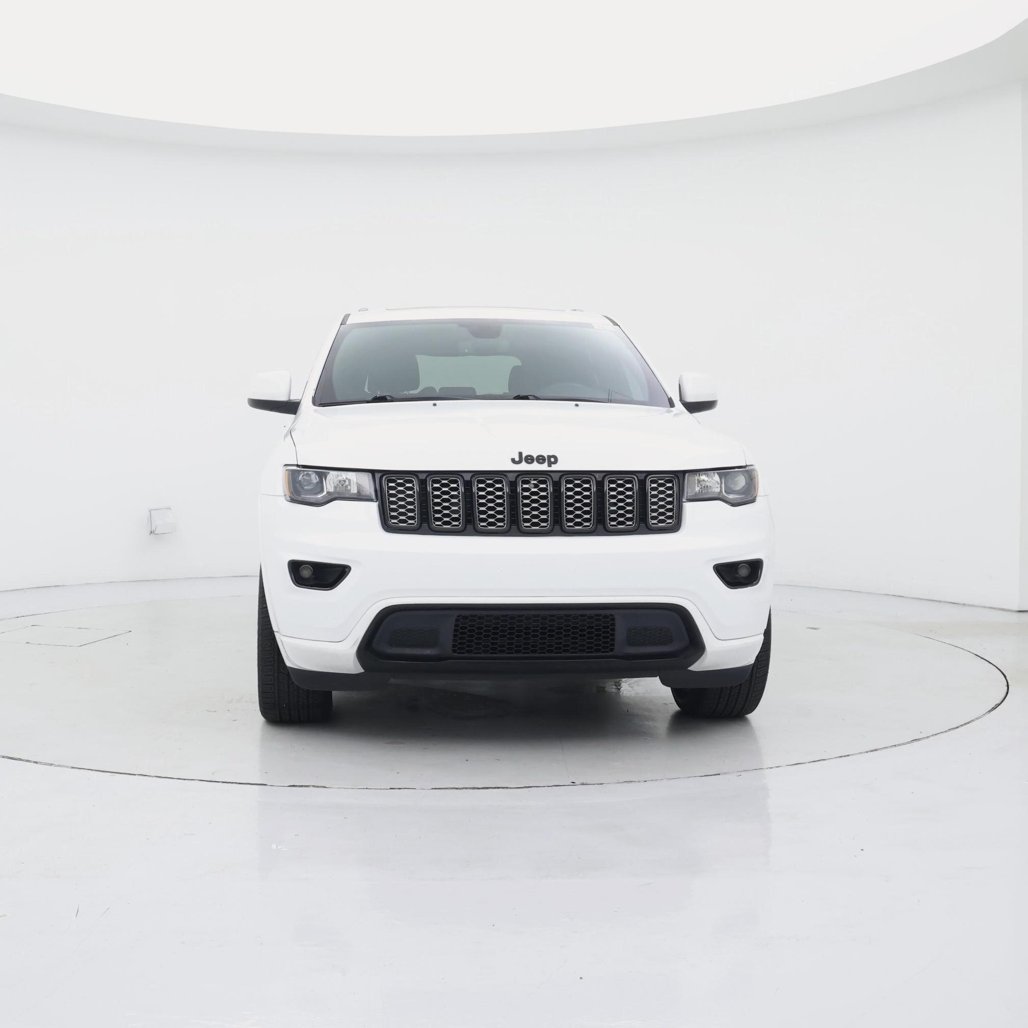 Thumbnail: 2019 Jeep Grand Cherokee - 5