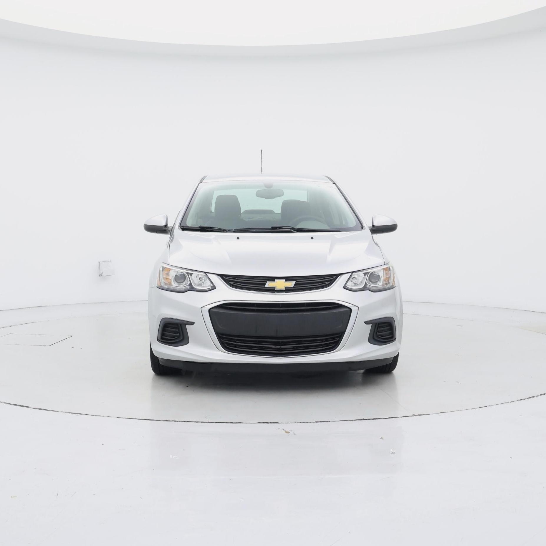 Thumbnail: 2017 Chevrolet Sonic - 5