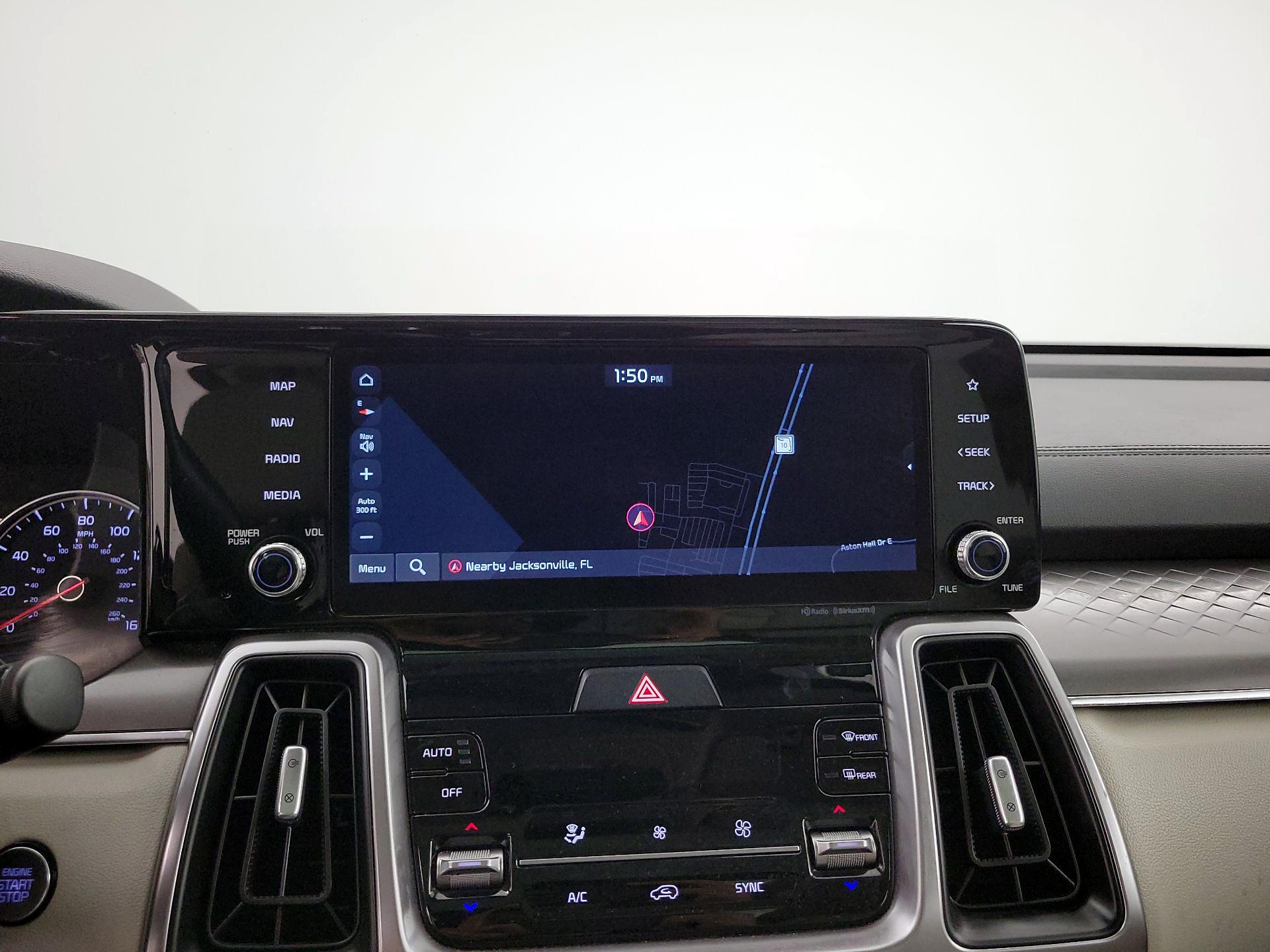Thumbnail: 2023 Kia Sorento - 14