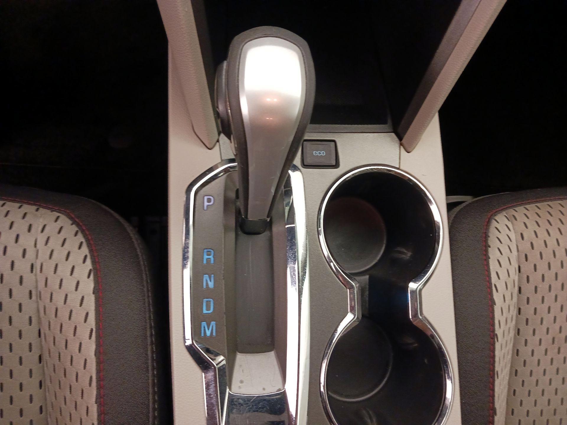 Thumbnail: 2015 Chevrolet Equinox - 15