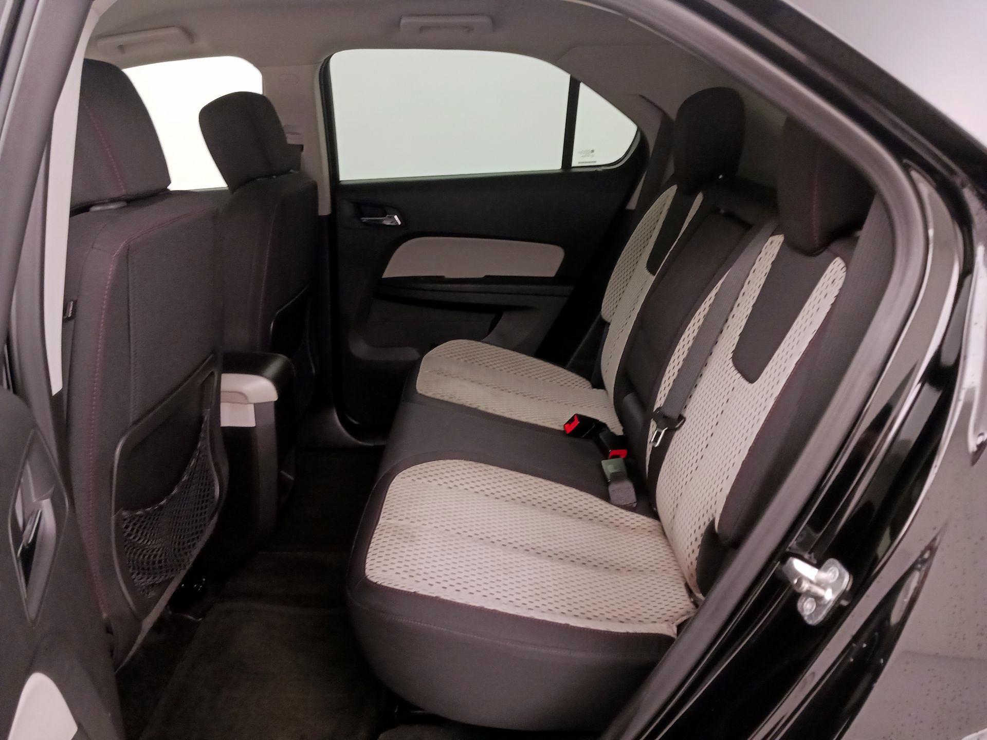 Thumbnail: 2015 Chevrolet Equinox - 16