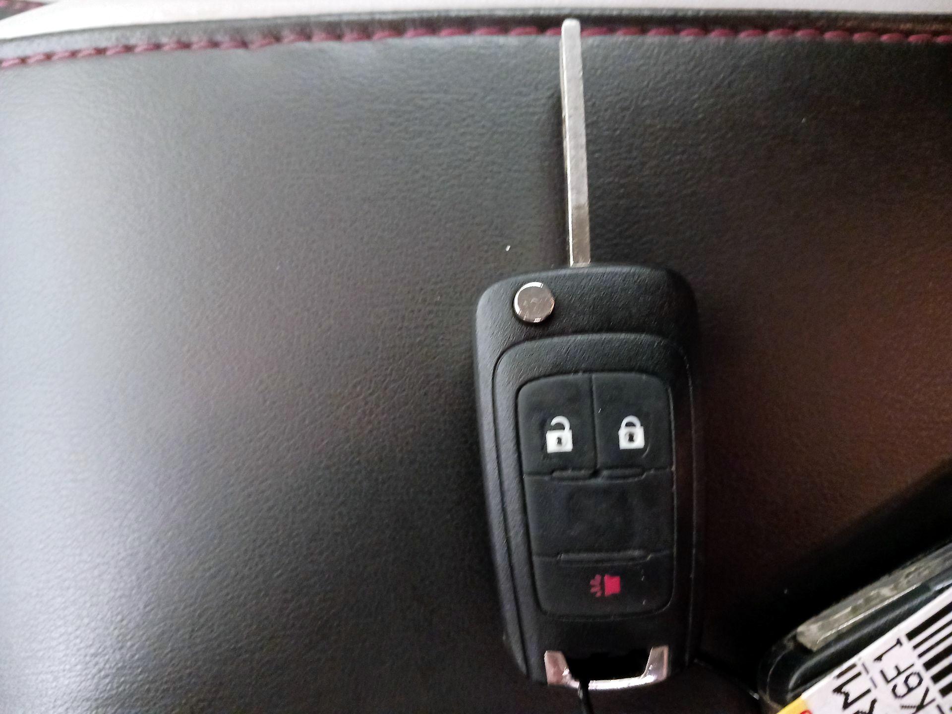 Thumbnail: 2015 Chevrolet Equinox - 19