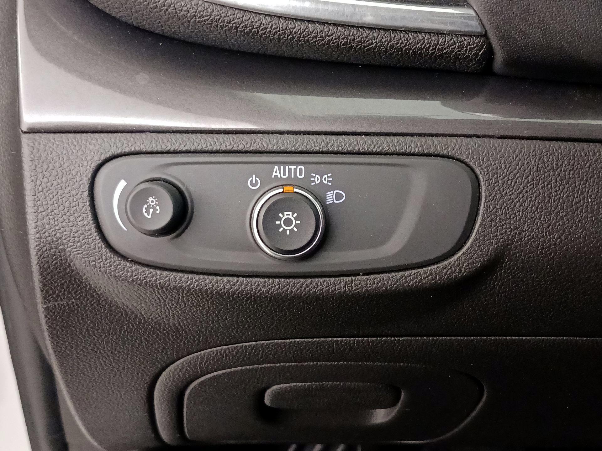 Thumbnail: 2019 Buick Encore - 13