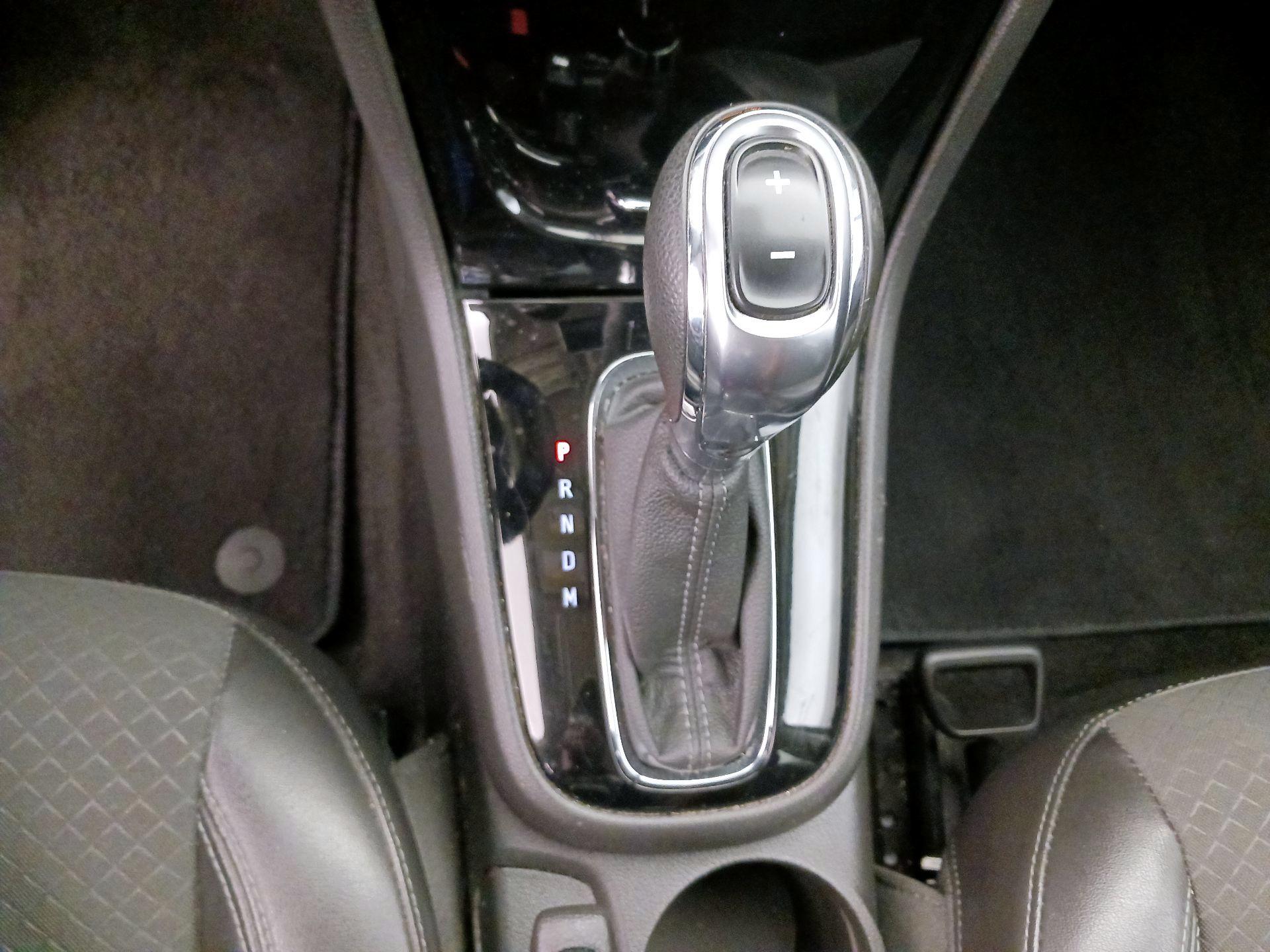 Thumbnail: 2019 Buick Encore - 17
