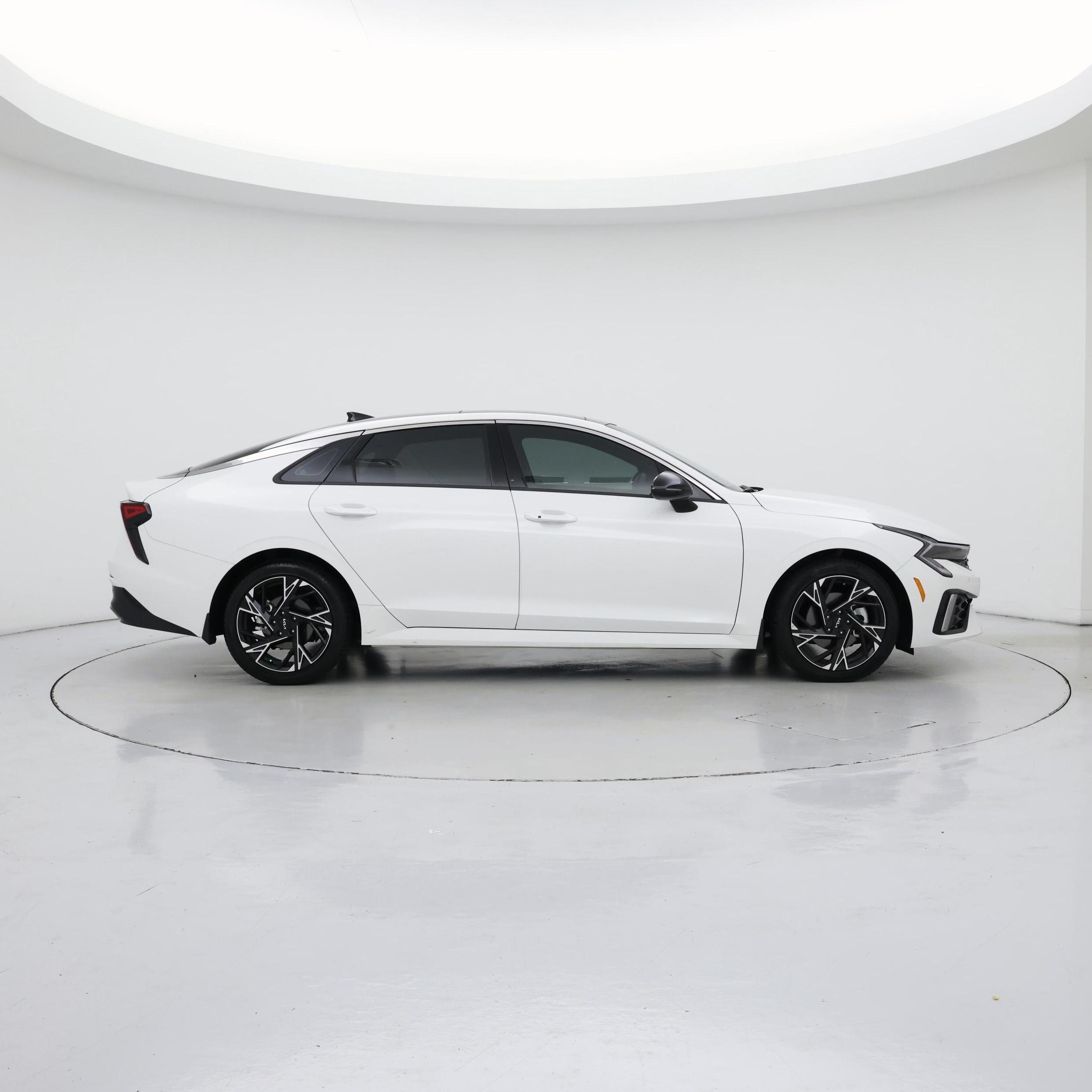 Thumbnail: 2025 Kia K5 - 7