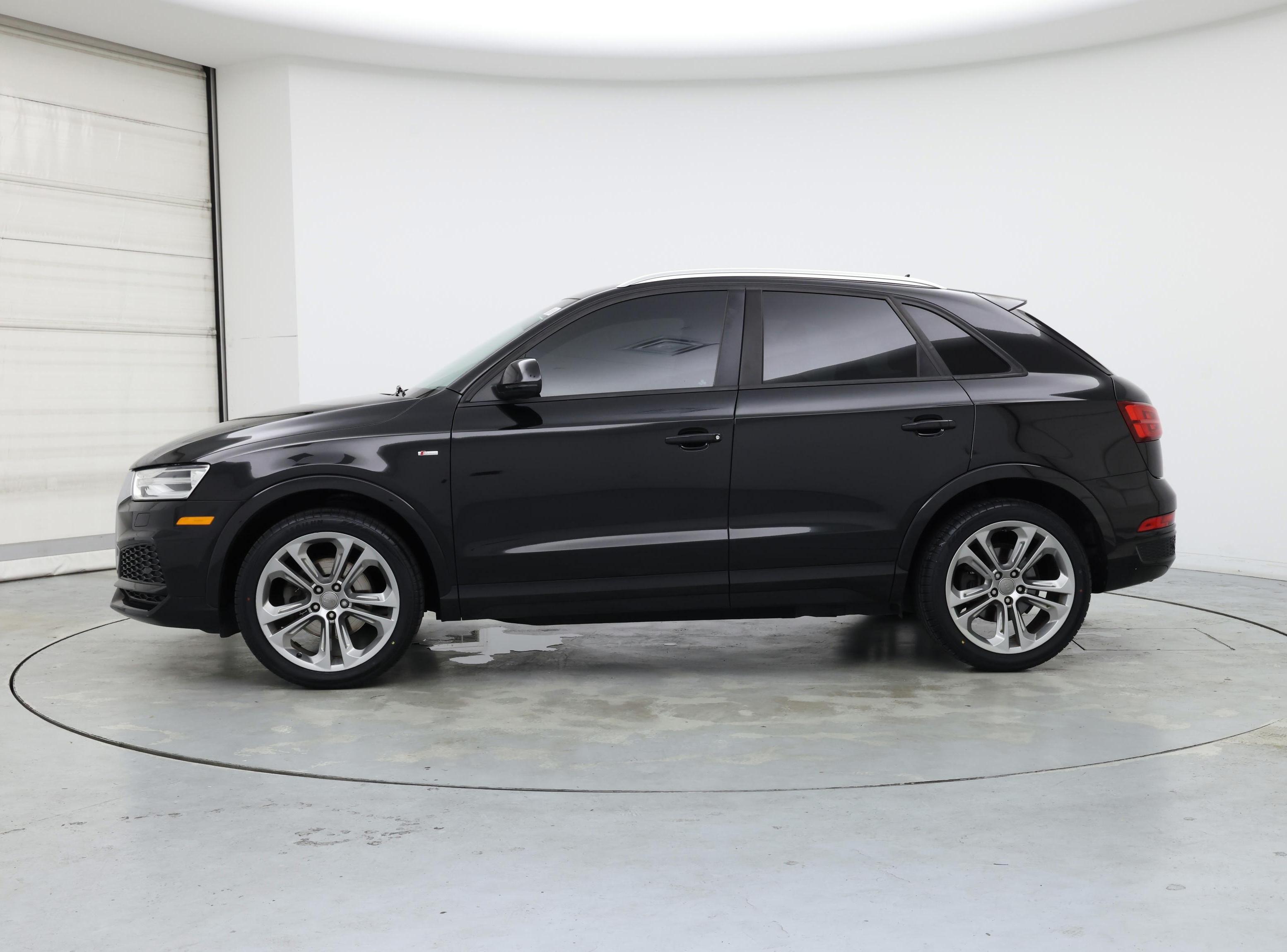 Thumbnail: 2018 Audi Q3 - 3