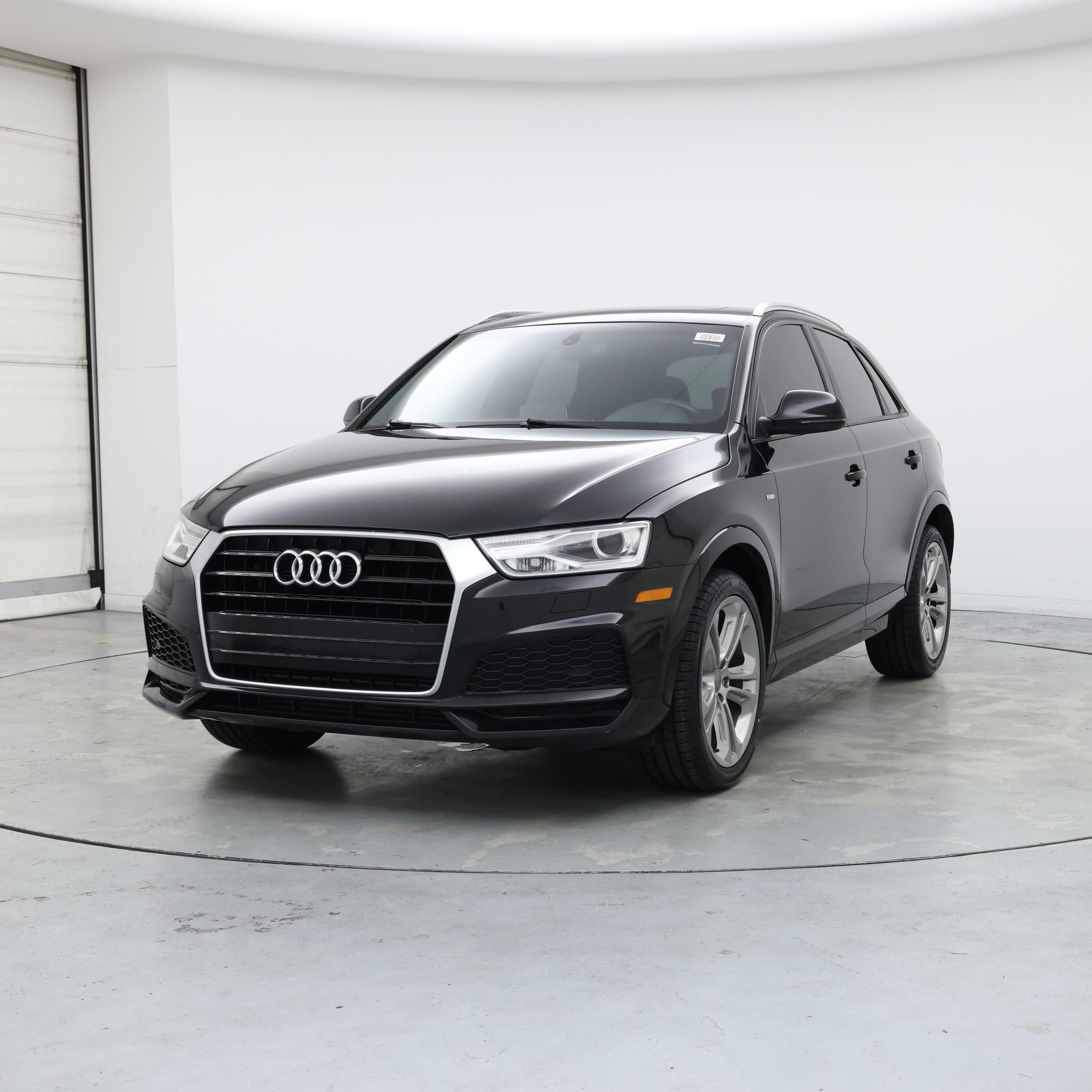 Thumbnail: 2018 Audi Q3 - 4
