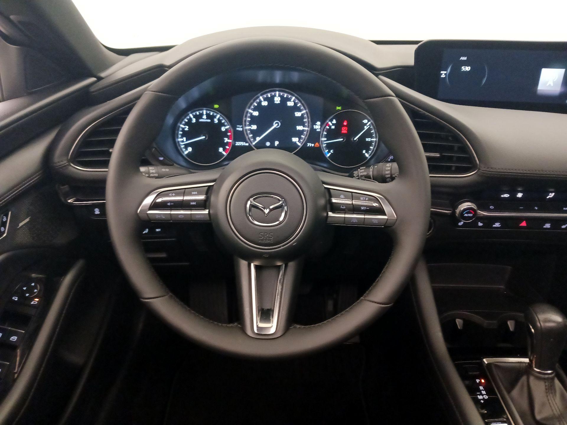 Thumbnail: 2023 Mazda Mazda3 - 10