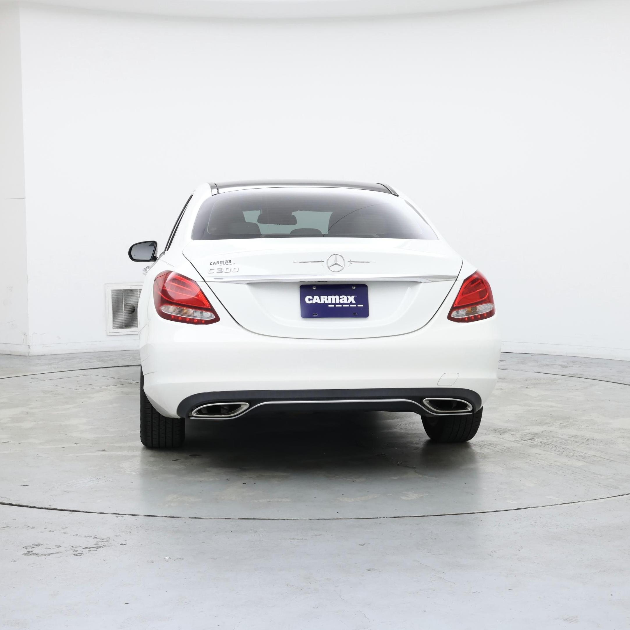 Thumbnail: 2017 Mercedes-Benz C-Class - 6